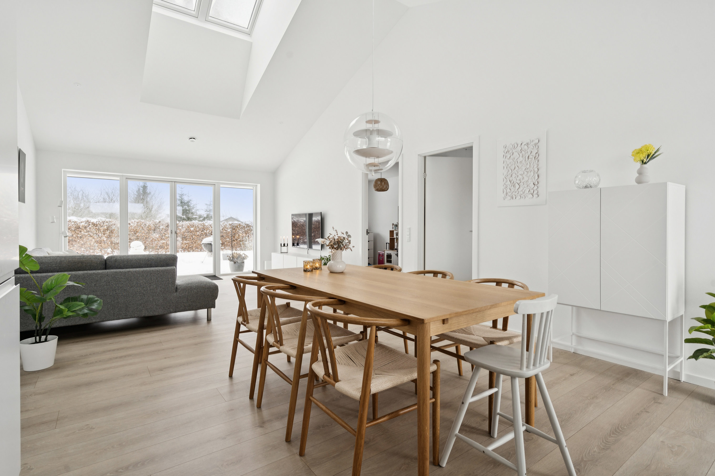 Fremhævet spisestue billede i fuldskærmstilstand. Billede af Cherryvej 1, Dalby, 4690 Haslev