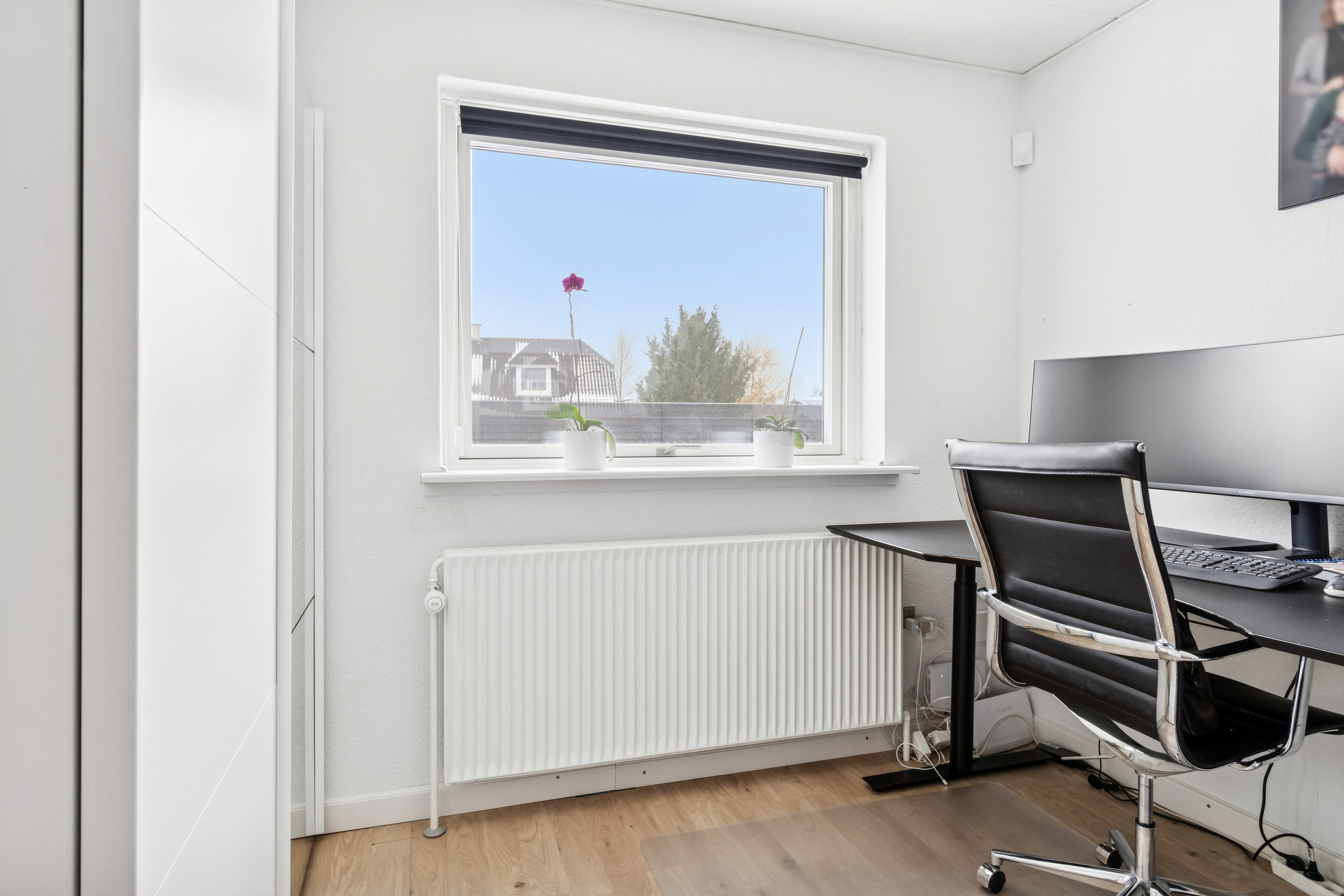 Fremhævet kontor billede i fuldskærmstilstand. Billede af Snebærvej 2, 4540 Fårevejle