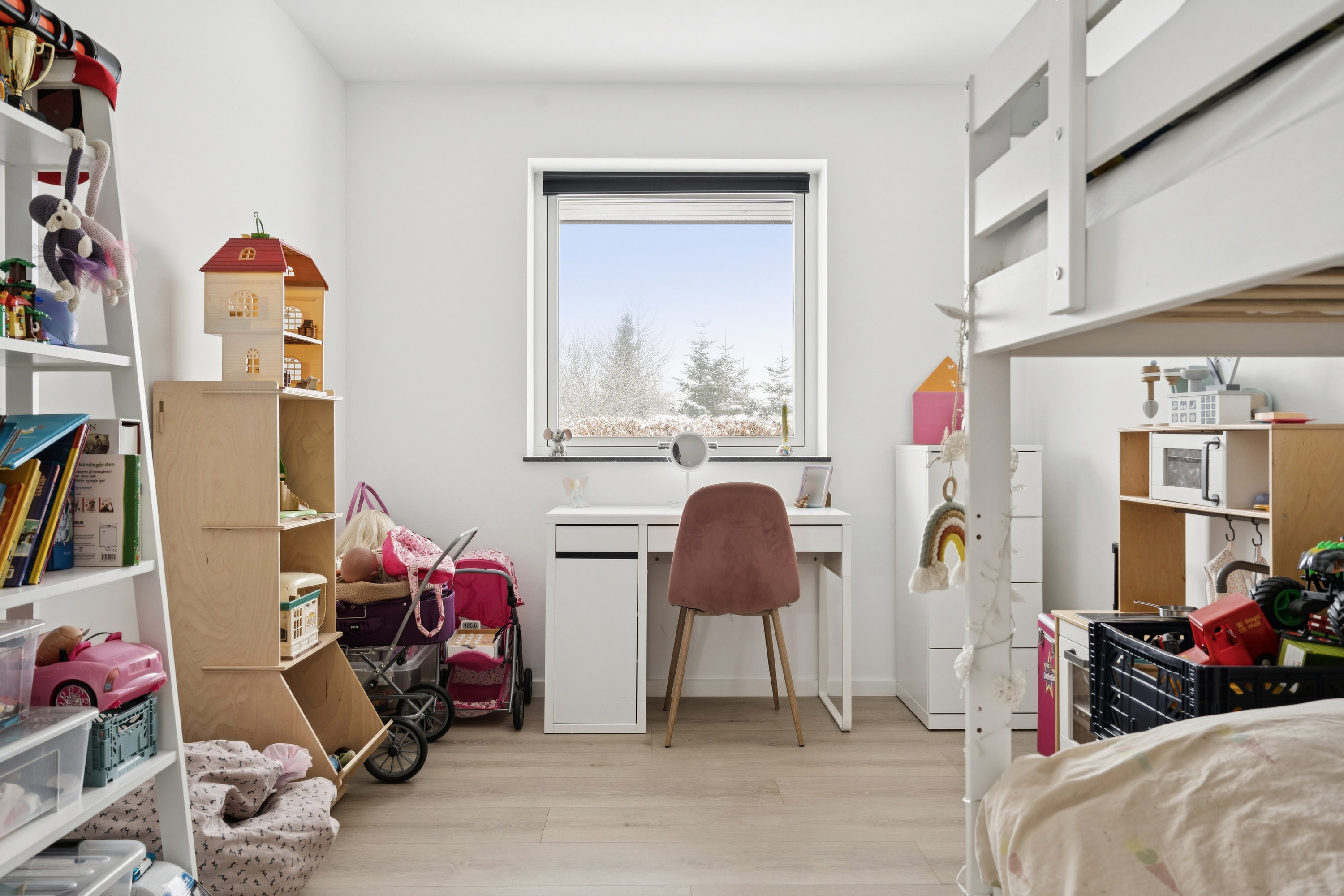 Fremhævet soveværelse billede i fuldskærmstilstand. Billede af Cherryvej 1, Dalby, 4690 Haslev