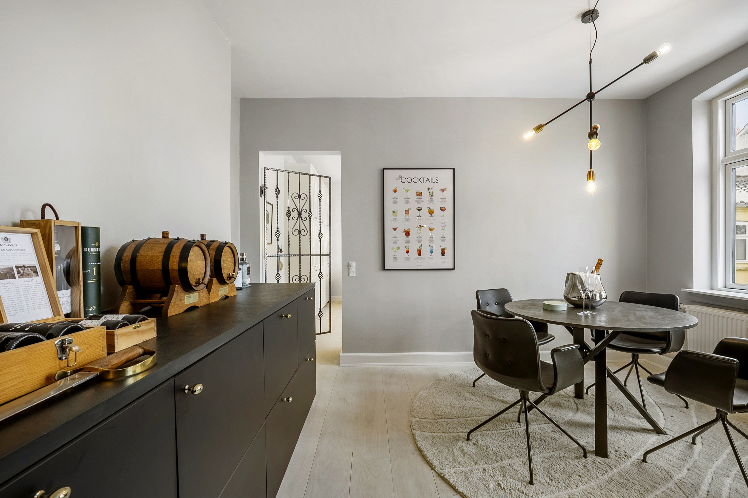 Fremhævet spisestue billede i fuldskærmstilstand. Billede af Søndergade 13A, 1., 5000 Odense C