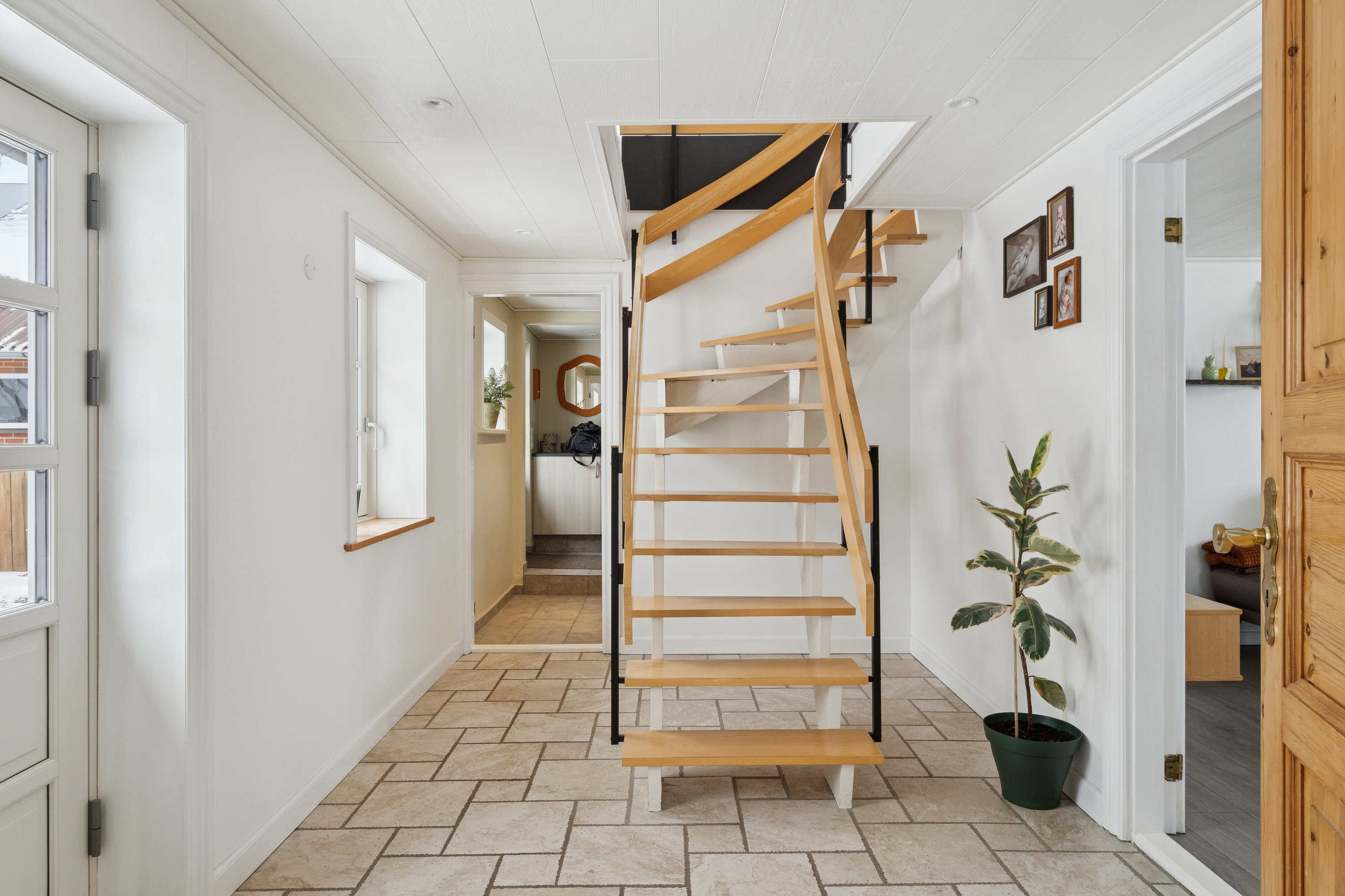 Fremhævet trappe billede i fuldskærmstilstand. Billede af Buskkærvej 5, Tved, 7700 Thisted