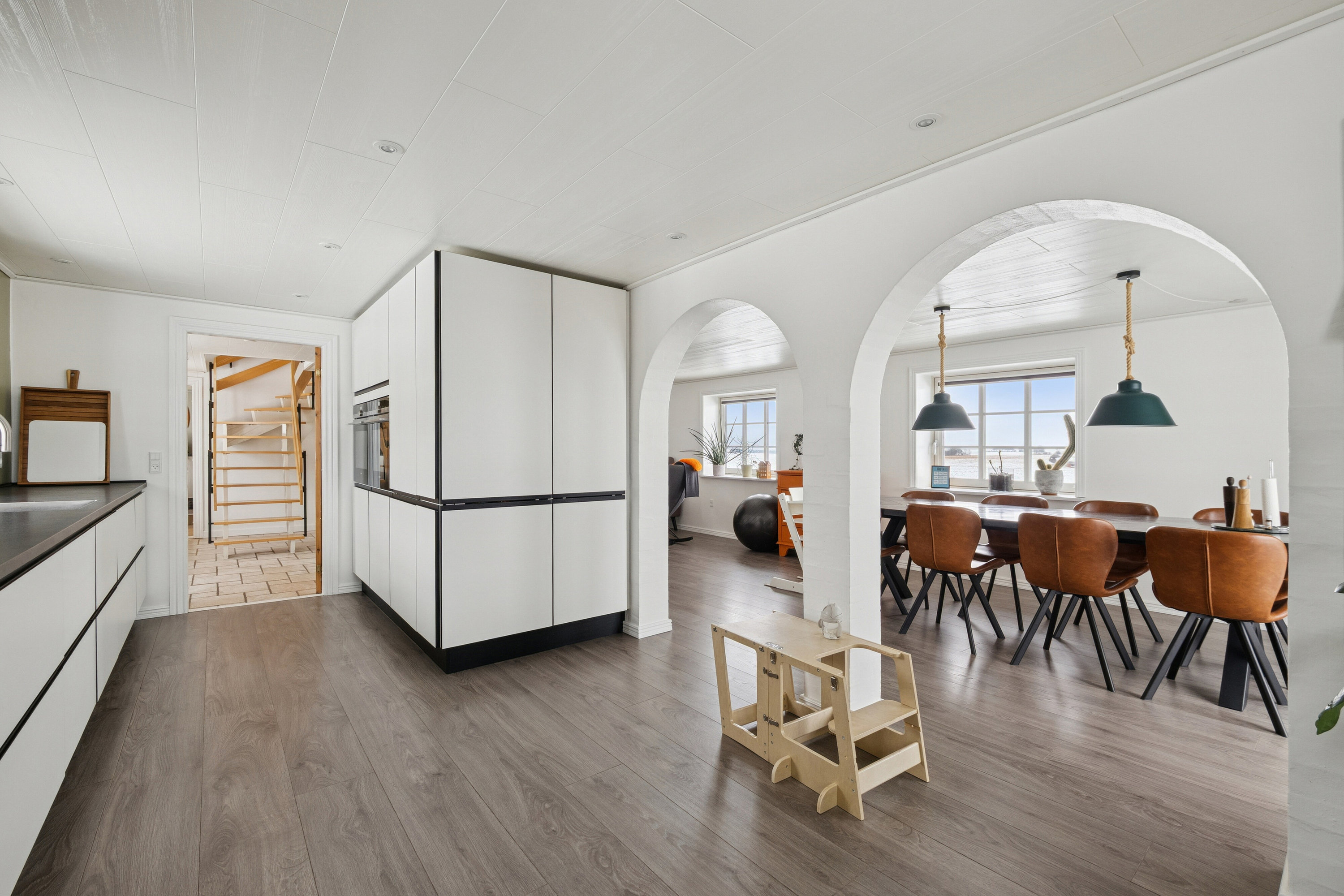 Fremhævet køkken billede i fuldskærmstilstand. Billede af Buskkærvej 5, Tved, 7700 Thisted