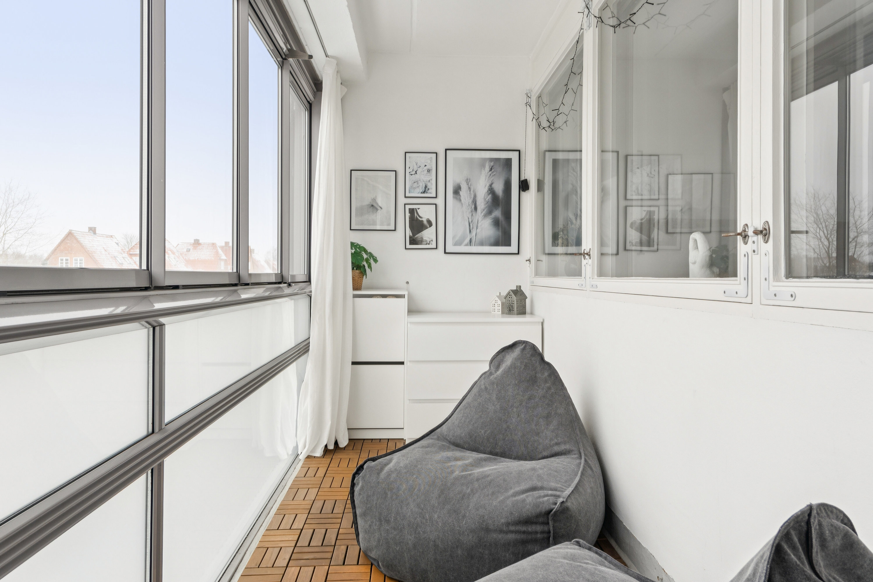 Fremhævet stue billede i fuldskærmstilstand. Billede af Neergårdsparken 23, 1. 3., 4000 Roskilde