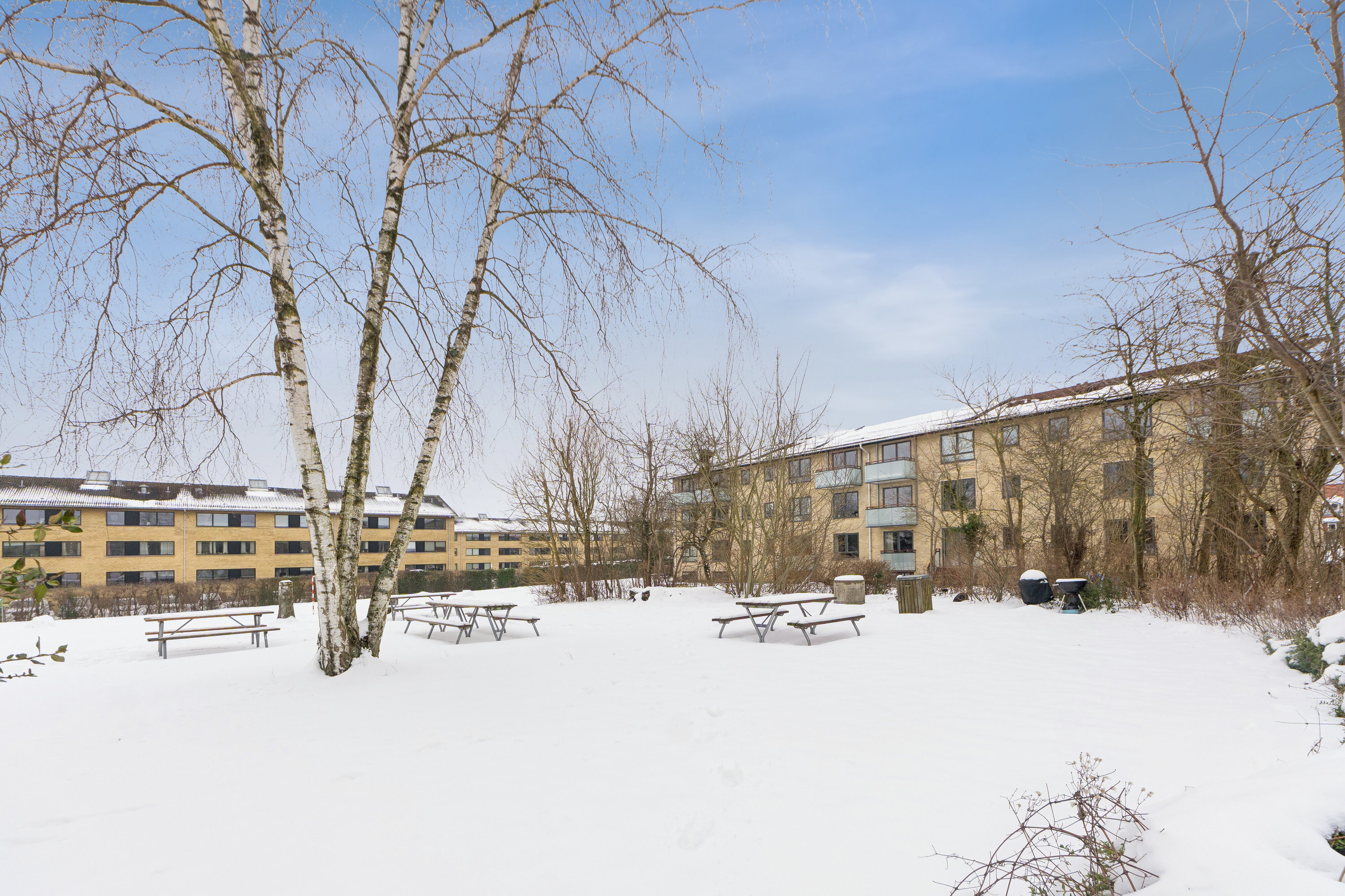 Fremhævet facade billede i fuldskærmstilstand. Billede af Brøndbyvestervej 62B, 1. 3., 2605 Brøndby