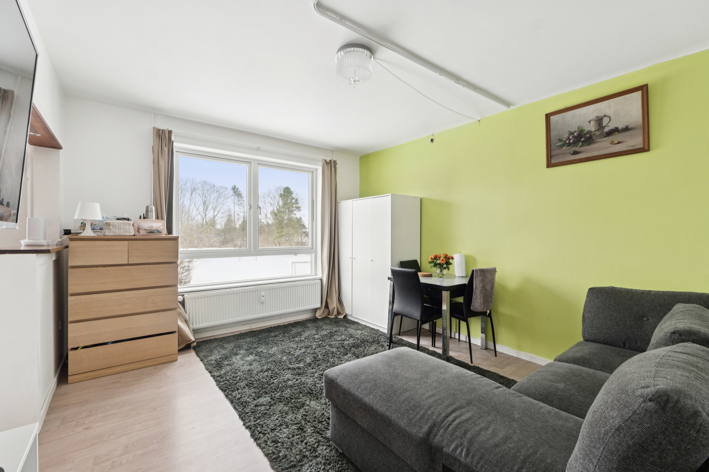 Fremhævet stue billede i fuldskærmstilstand. Billede af Brøndbyvestervej 62B, 1. 3., 2605 Brøndby