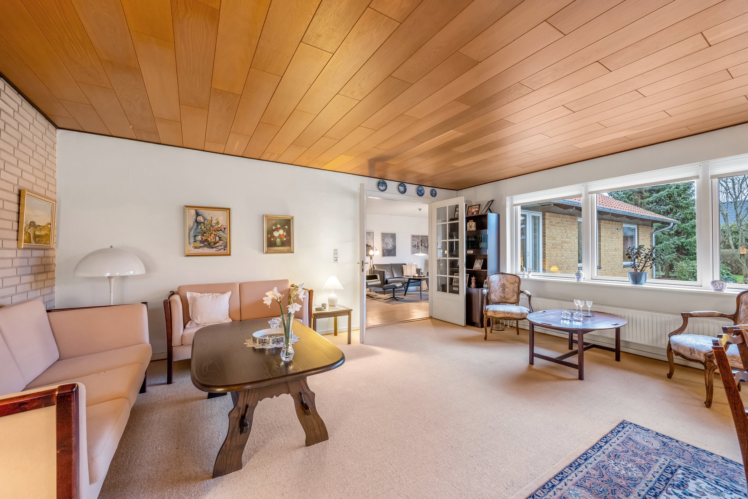 Fremhævet stue billede i fuldskærmstilstand. Billede af Enebærvej 4, Rindum, 6950 Ringkøbing