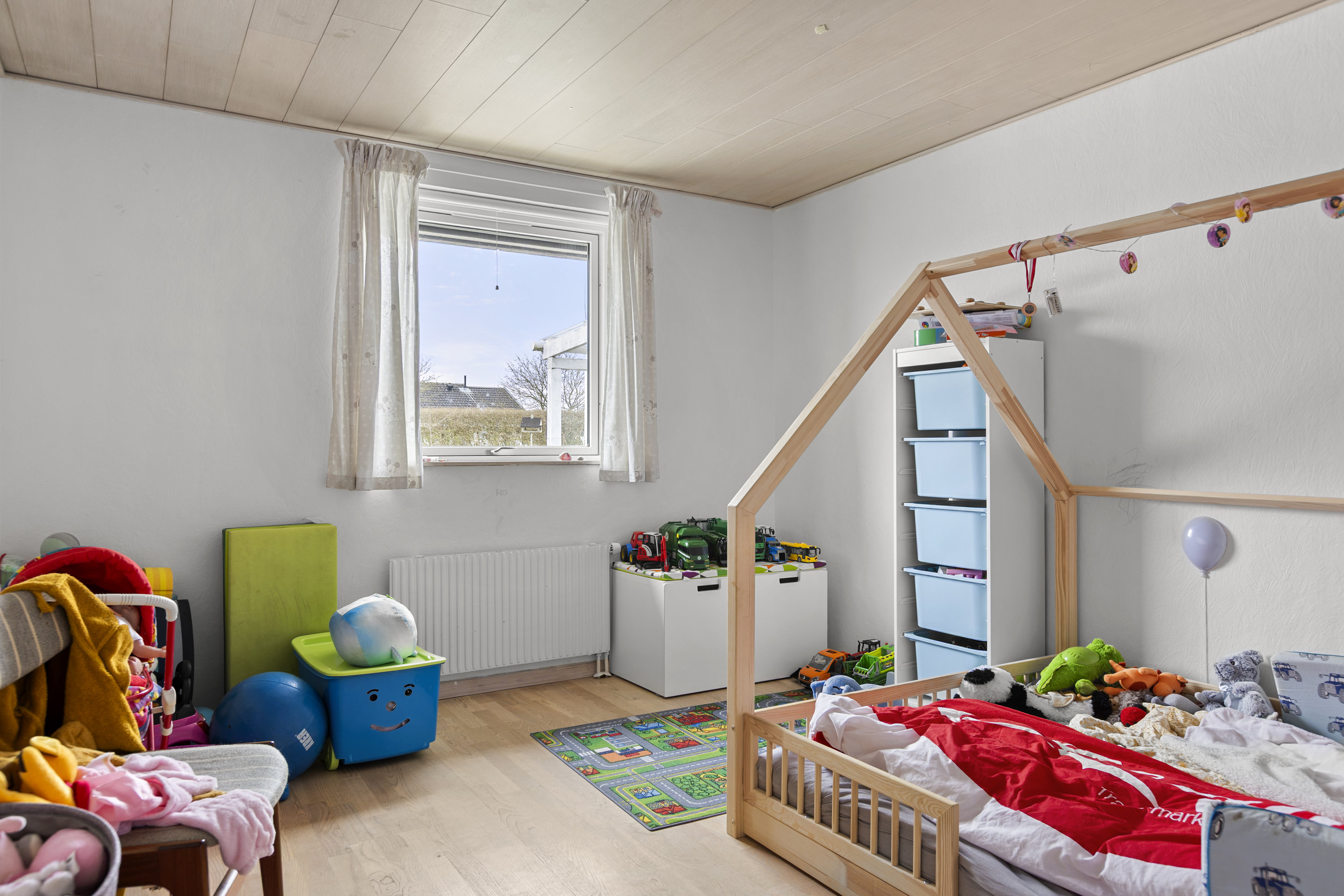 Fremhævet værelse billede i fuldskærmstilstand. Billede af Agervænget 15, 4293 Dianalund