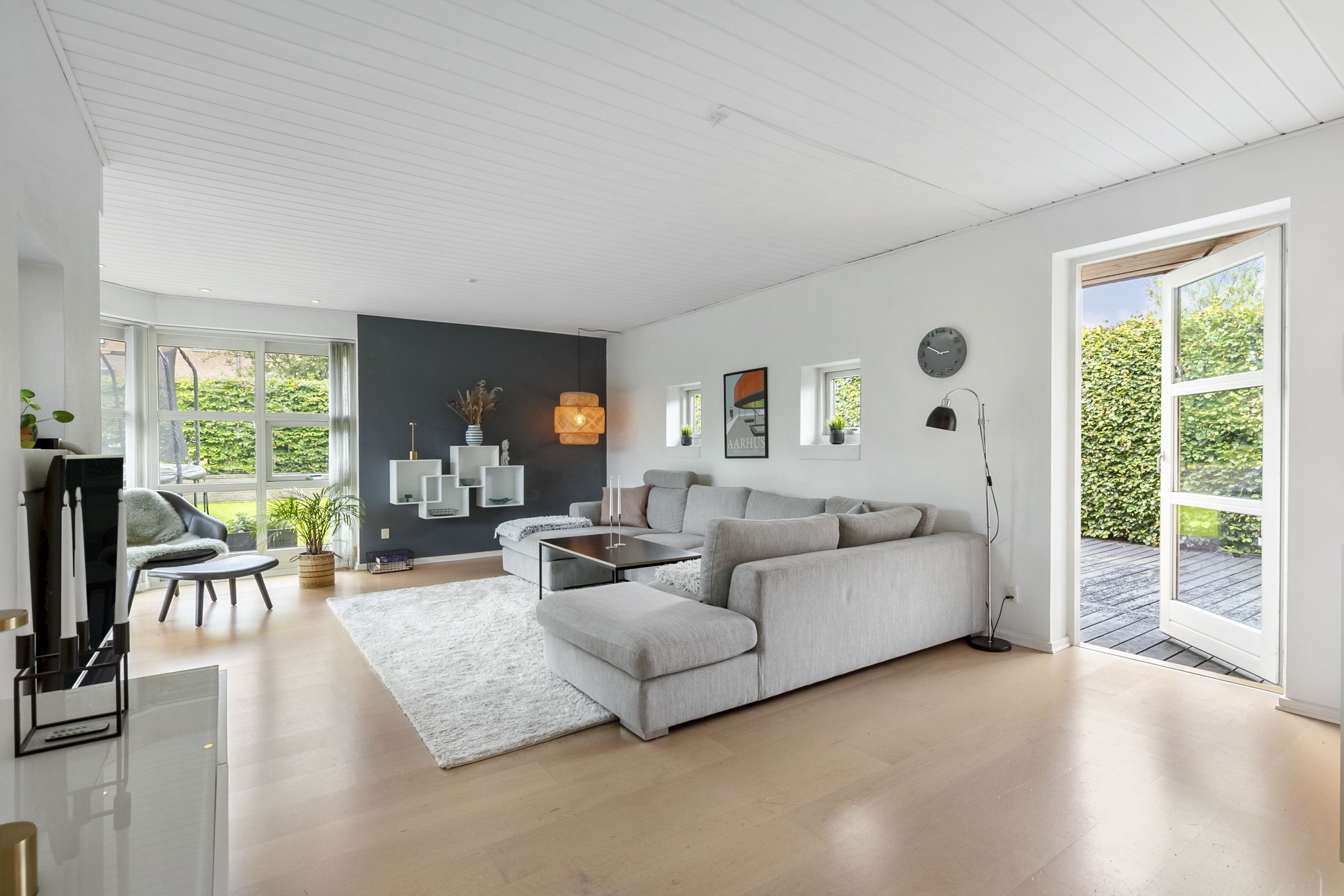 Fremhævet stue billede i fuldskærmstilstand. Billede af Stavtrupvej 71, Stavtrup, 8260 Viby J