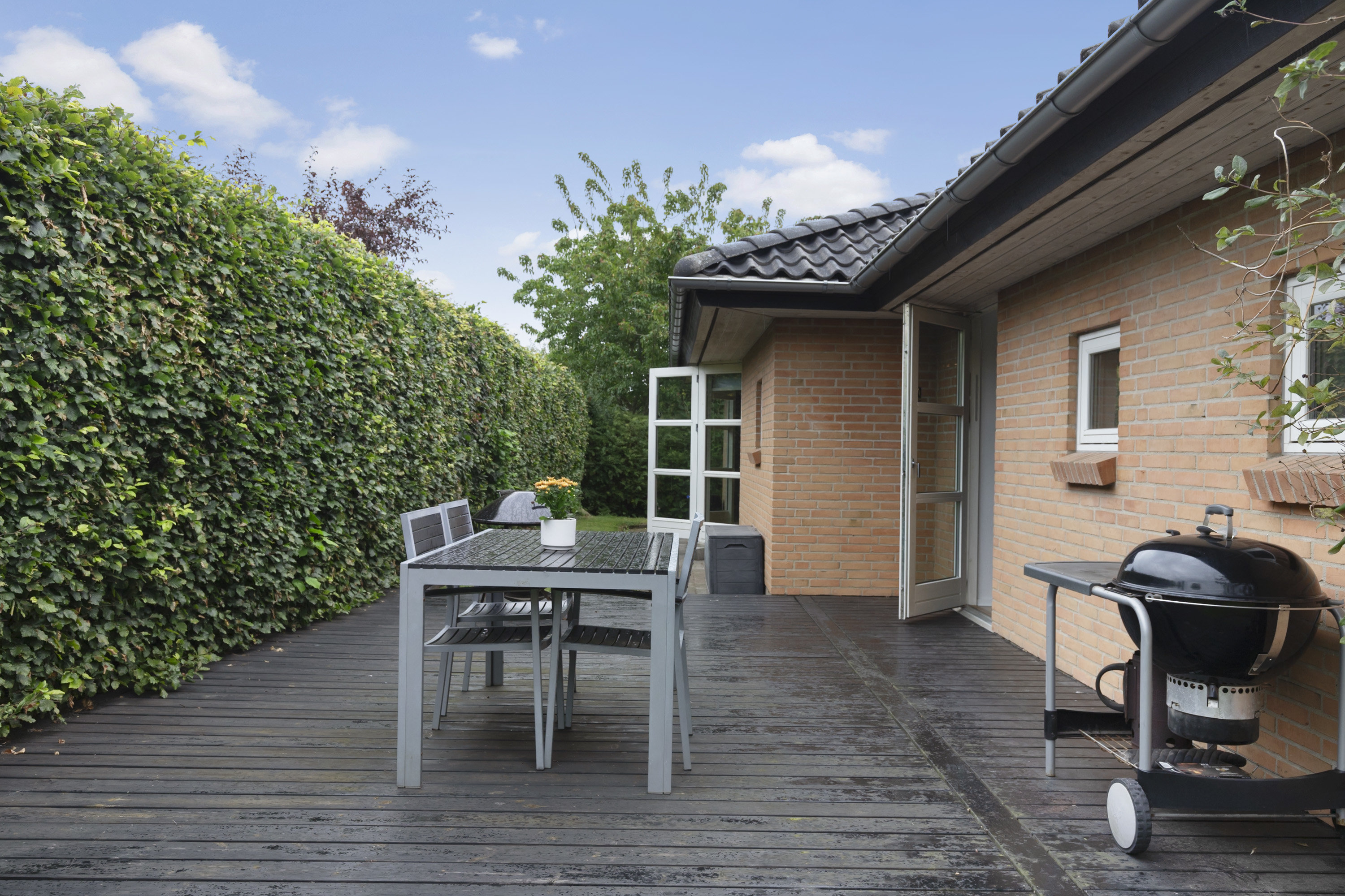 Fremhævet terrasse billede i fuldskærmstilstand. Billede af Stavtrupvej 71, Stavtrup, 8260 Viby J