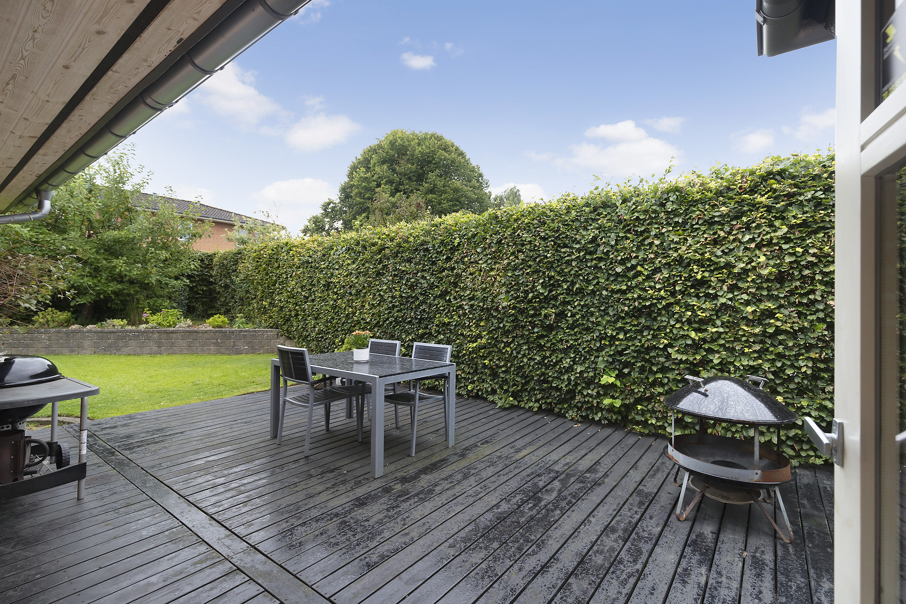 Fremhævet terrasse billede i fuldskærmstilstand. Billede af Stavtrupvej 71, Stavtrup, 8260 Viby J