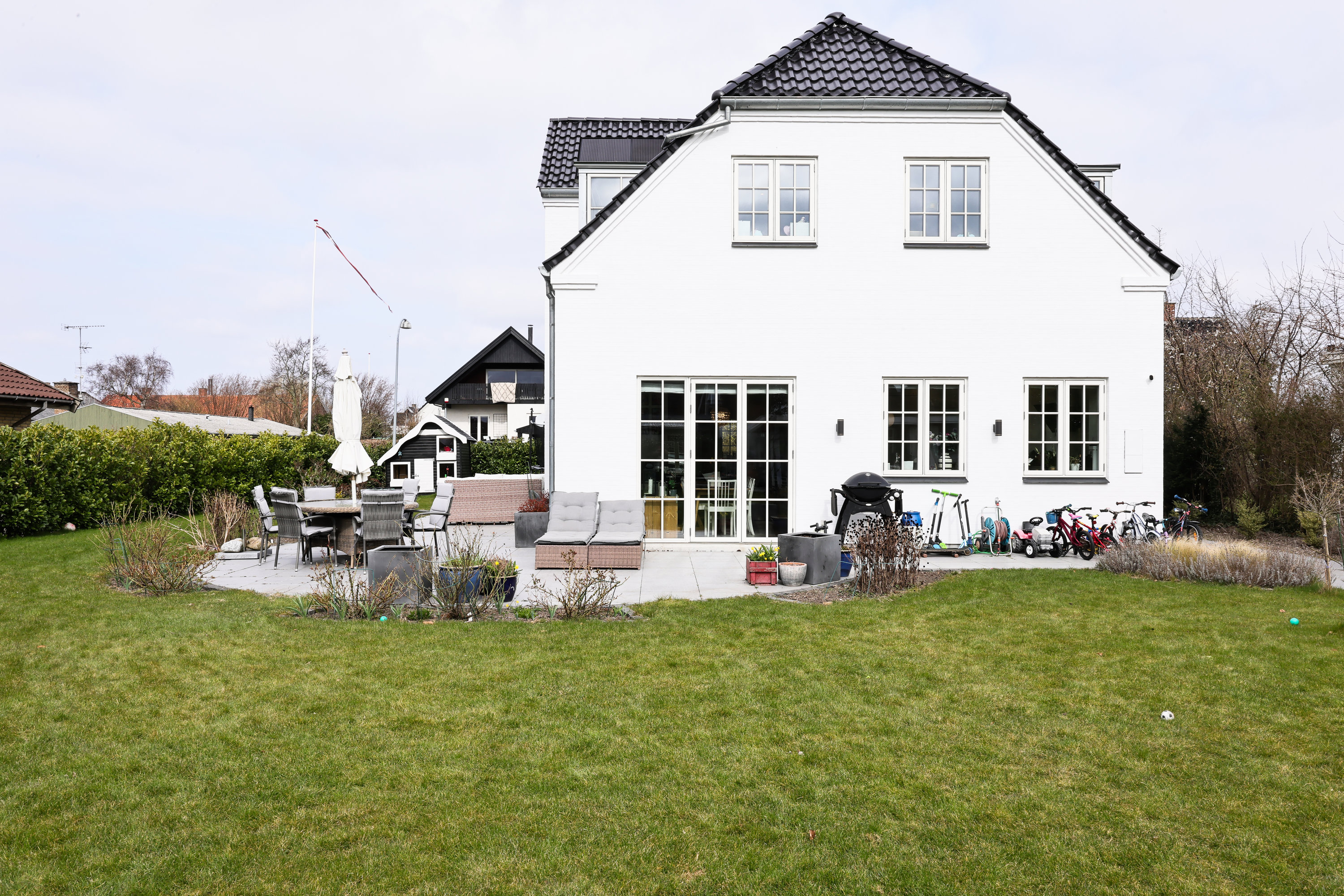 Fremhævet udendørs billede i fuldskærmstilstand. Billede af Strøbyvej 28, 2650 Hvidovre