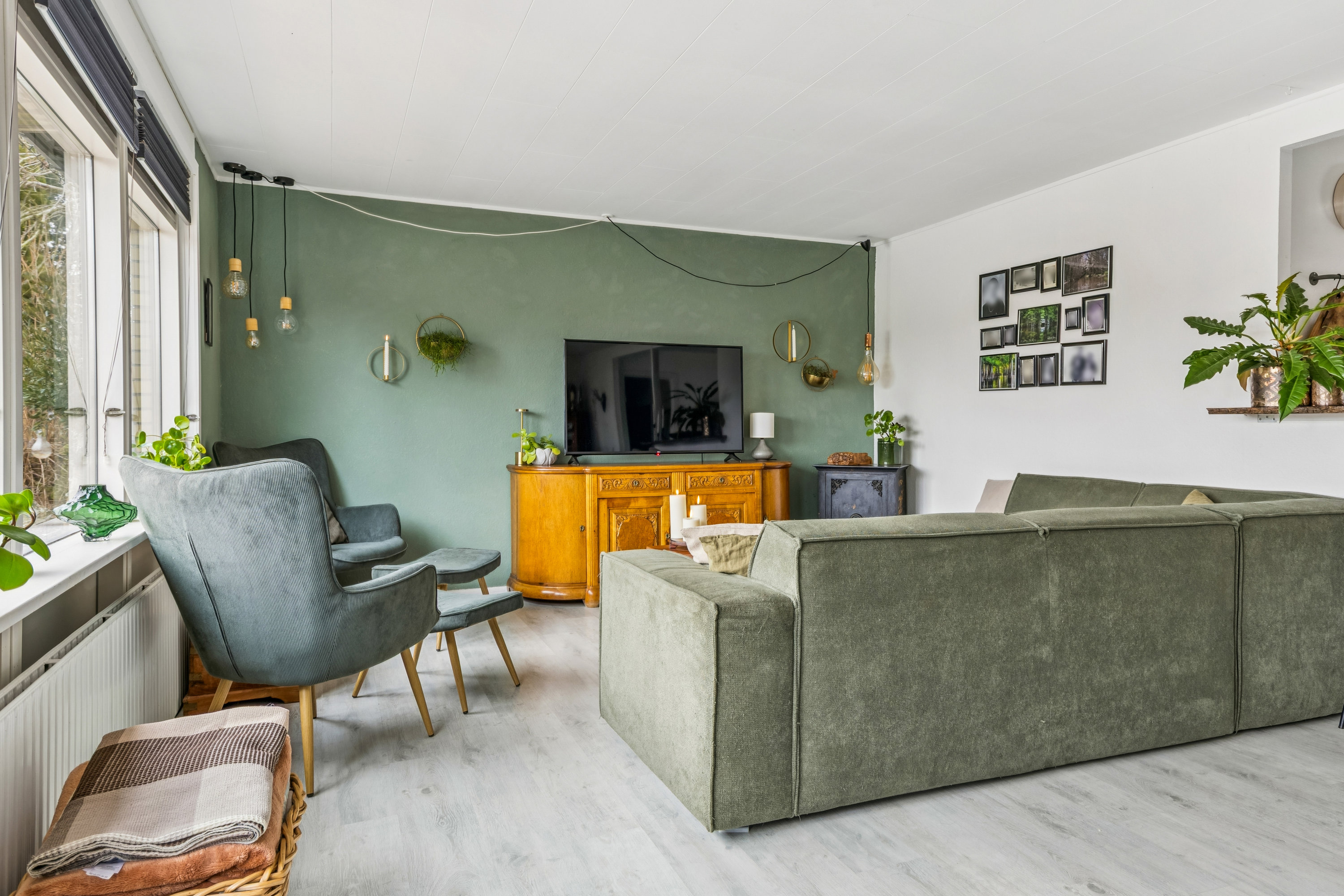 Fremhævet stue billede i fuldskærmstilstand. Billede af Agervænget 19, 4420 Regstrup