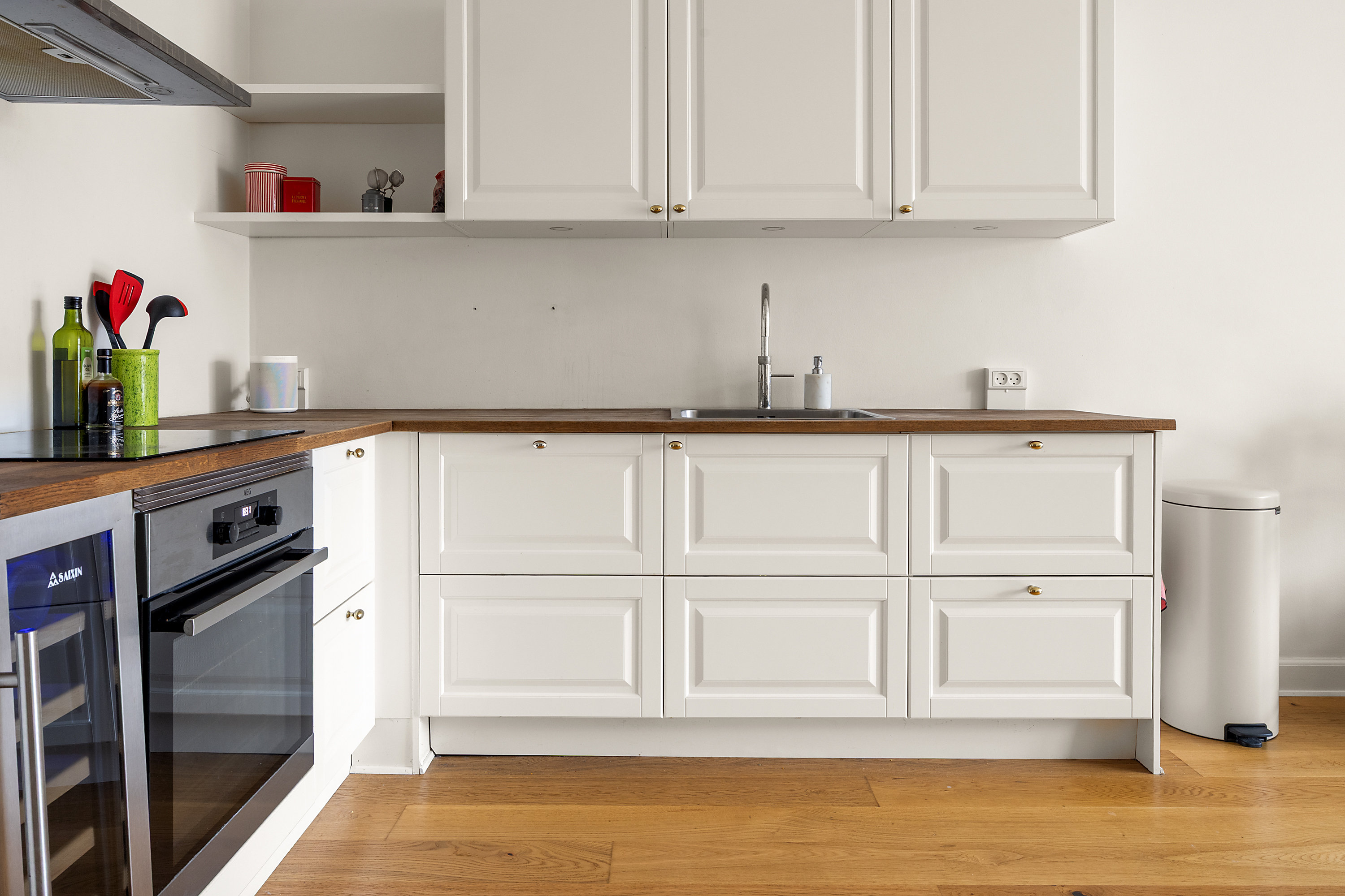 Fremhævet andet billede i fuldskærmstilstand. Billede af Adelgade 47, 4. tv., 1304 København K