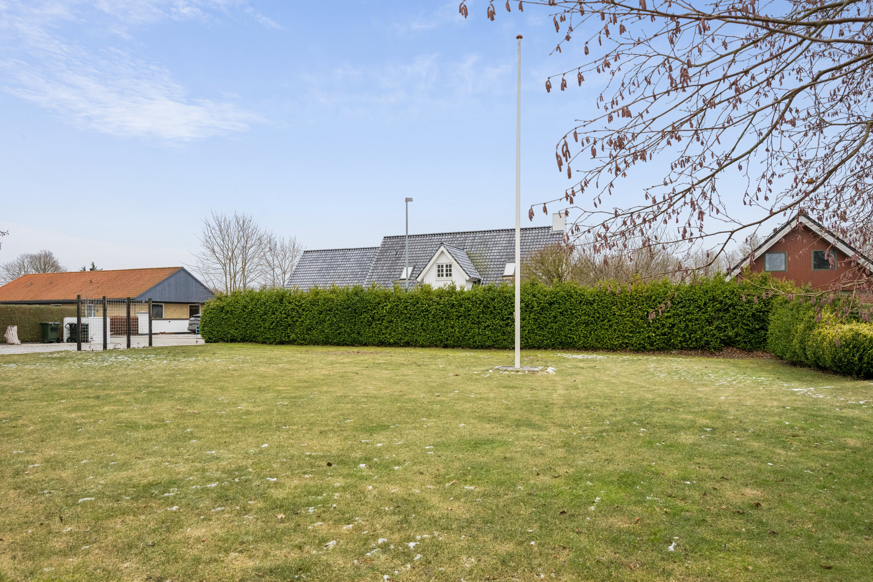 Fremhævet andet billede i fuldskærmstilstand. Billede af Linde Alle 42, 8963 Auning