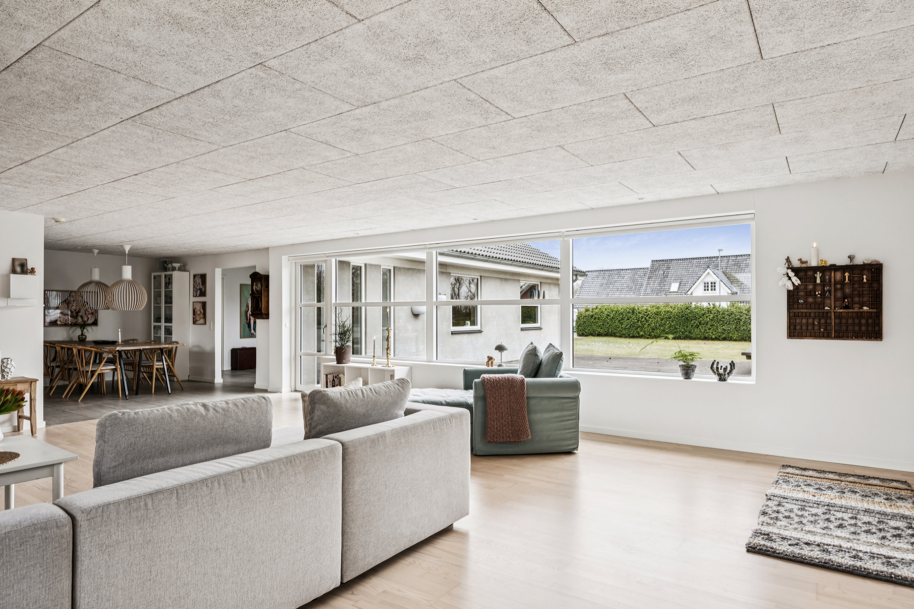 Fremhævet stue billede i fuldskærmstilstand. Billede af Linde Alle 42, 8963 Auning