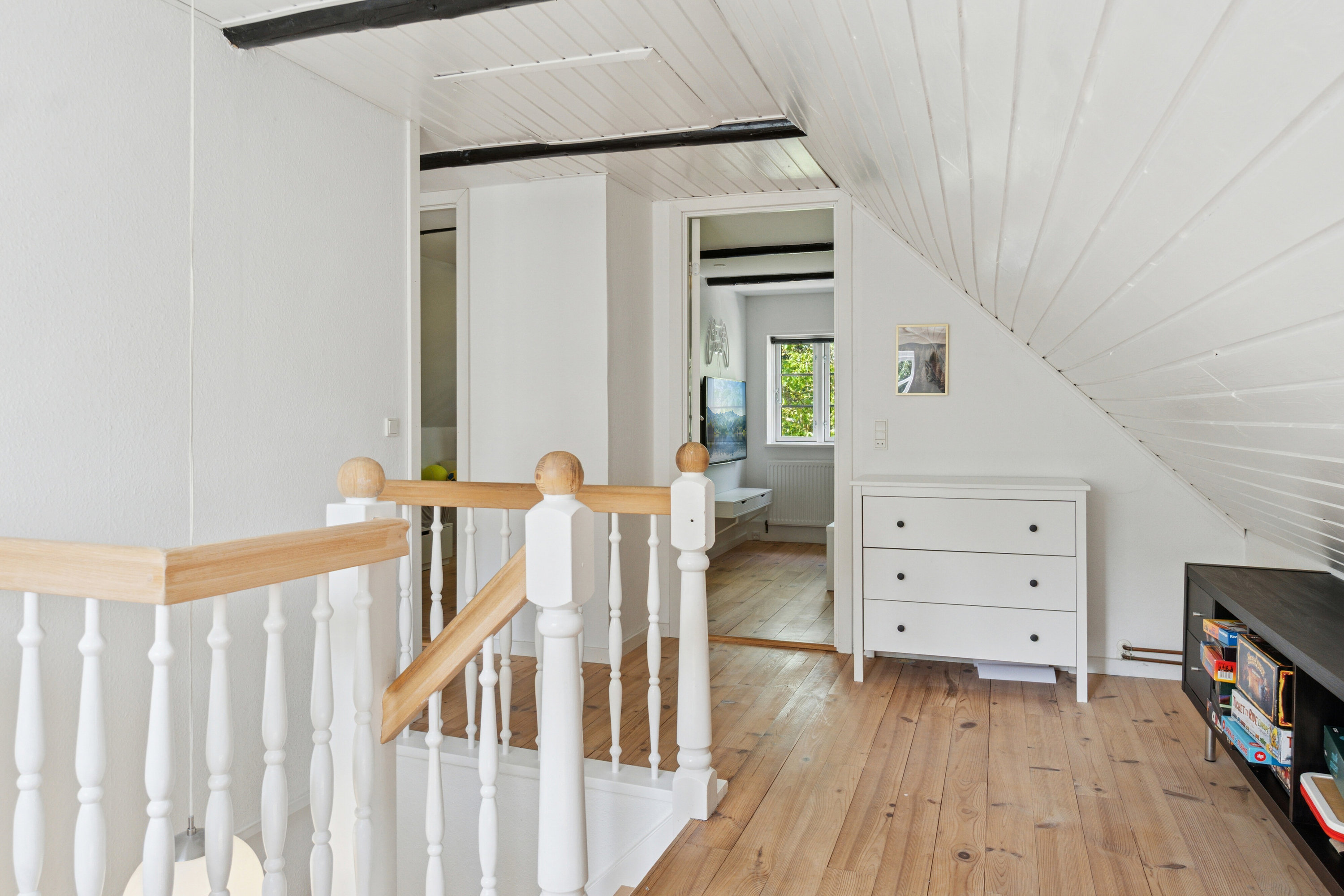 Fremhævet gang billede i fuldskærmstilstand. Billede af Næsbyskovvej 15, Næsbyskov, 4200 Slagelse