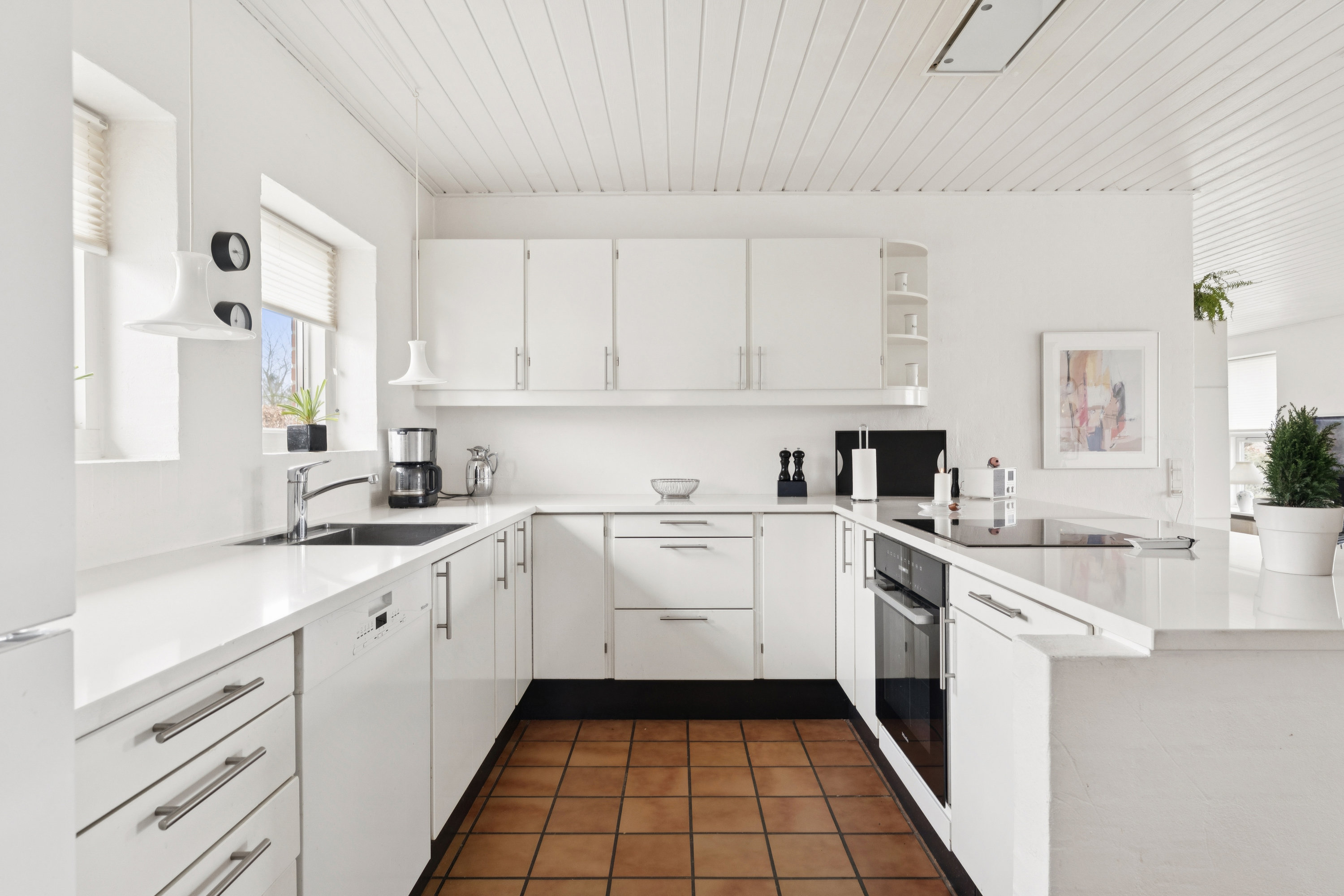 Fremhævet køkken billede i fuldskærmstilstand. Billede af Topasdalen 2, 8930 Randers NØ