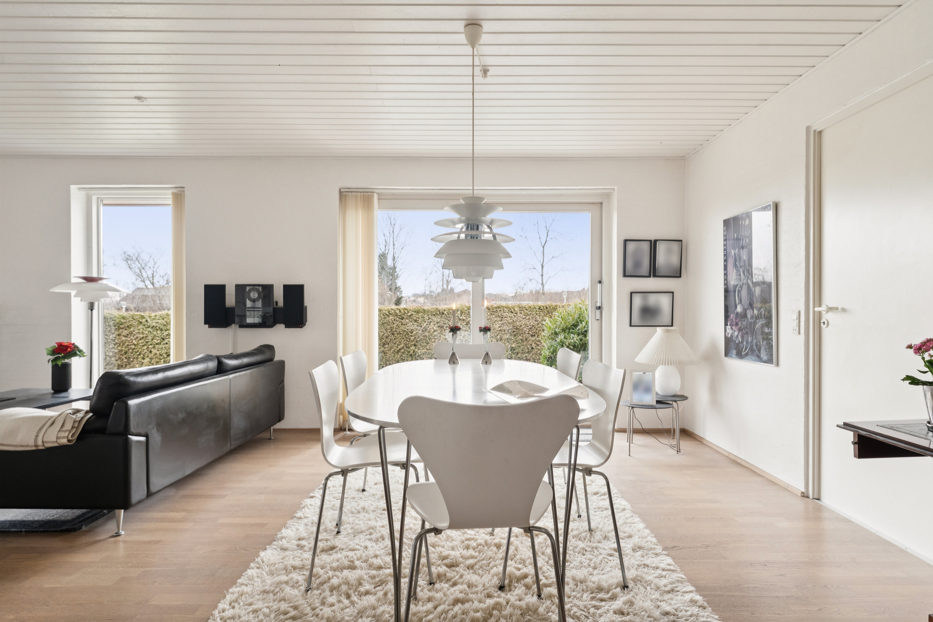 Fremhævet stue billede i fuldskærmstilstand. Billede af Topasdalen 2, 8930 Randers NØ