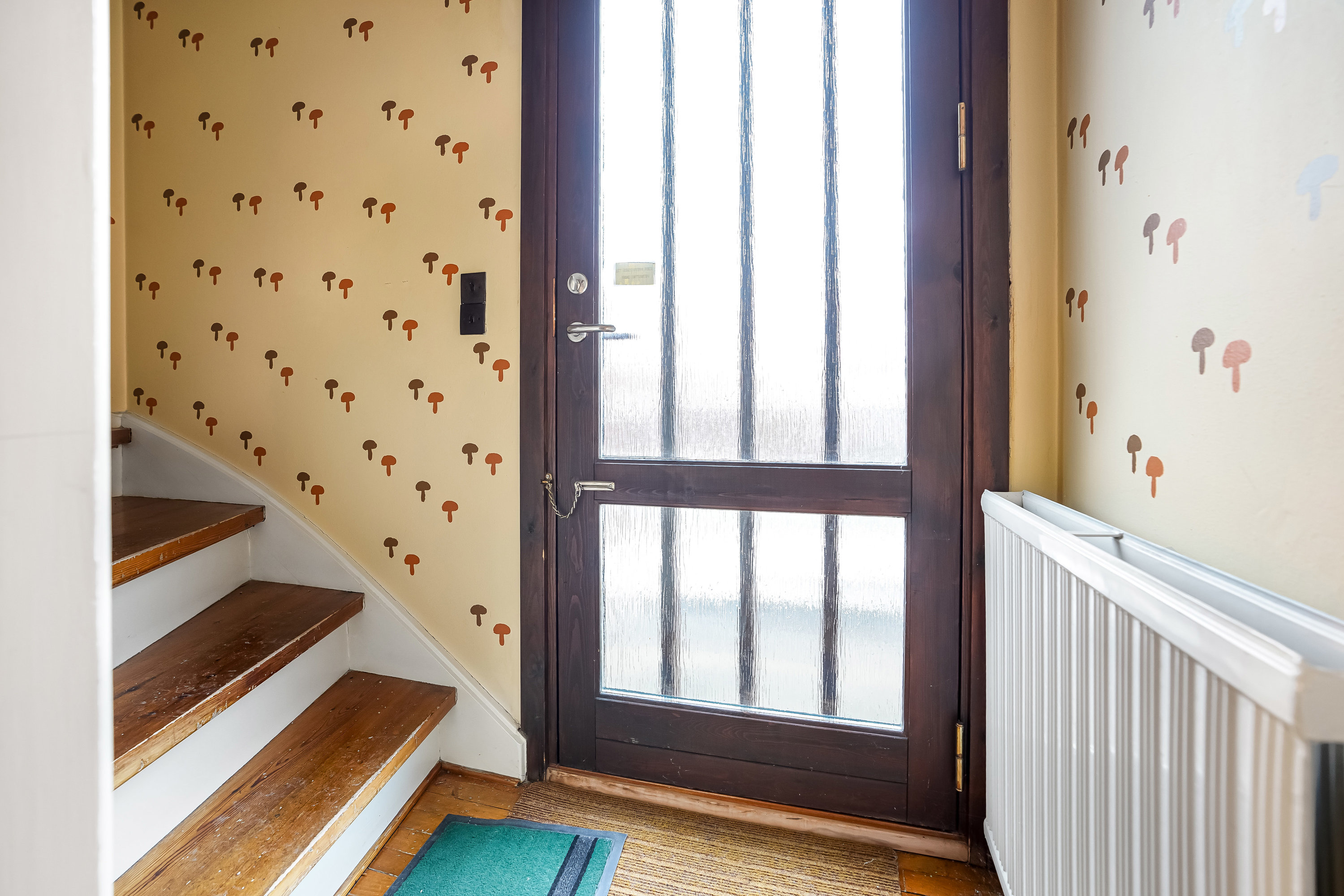 Fremhævet entré billede i fuldskærmstilstand. Billede af Ravnebjergvænget 7, 5230 Odense M