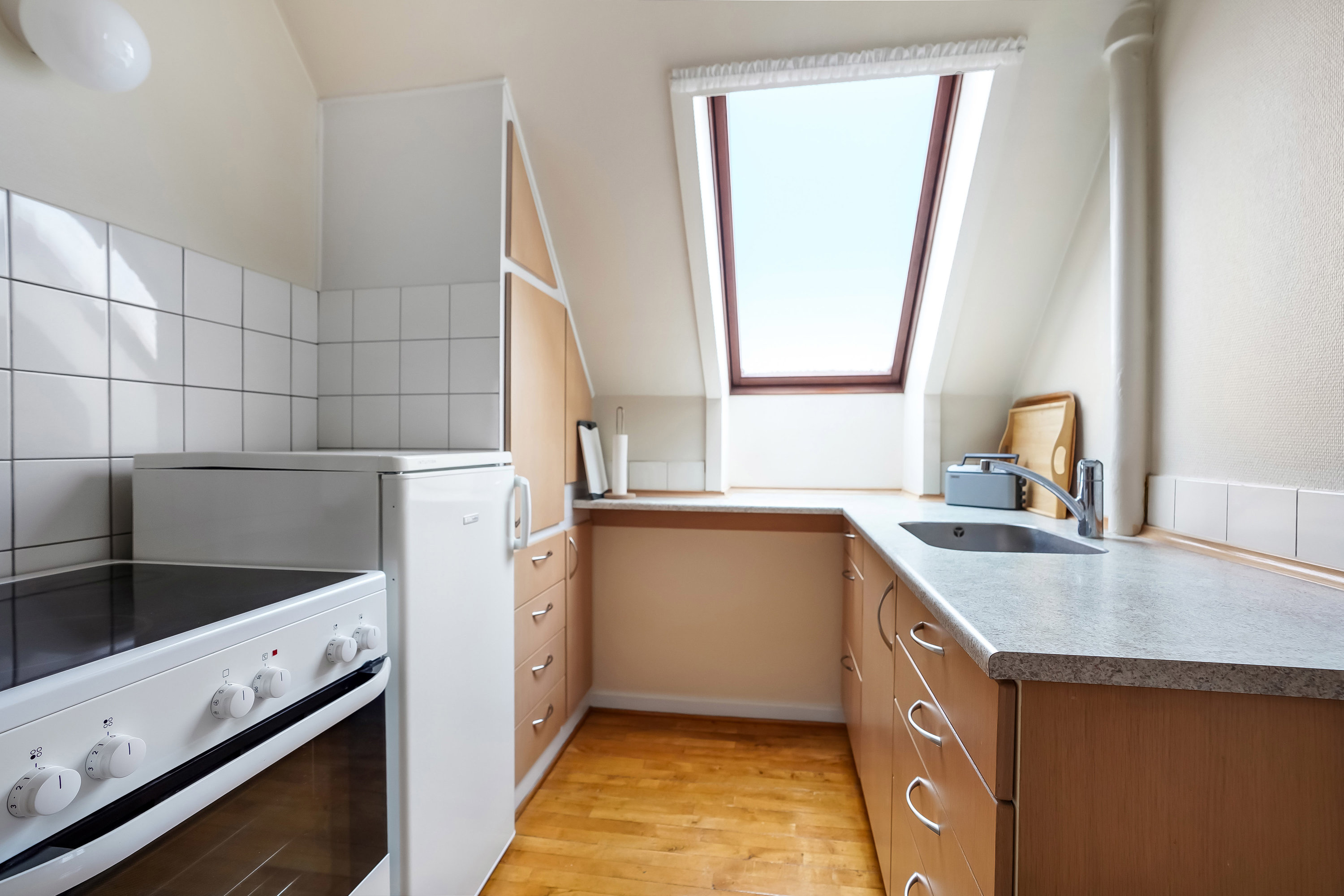 Fremhævet køkken billede i fuldskærmstilstand. Billede af Ravnebjergvænget 7, 5230 Odense M