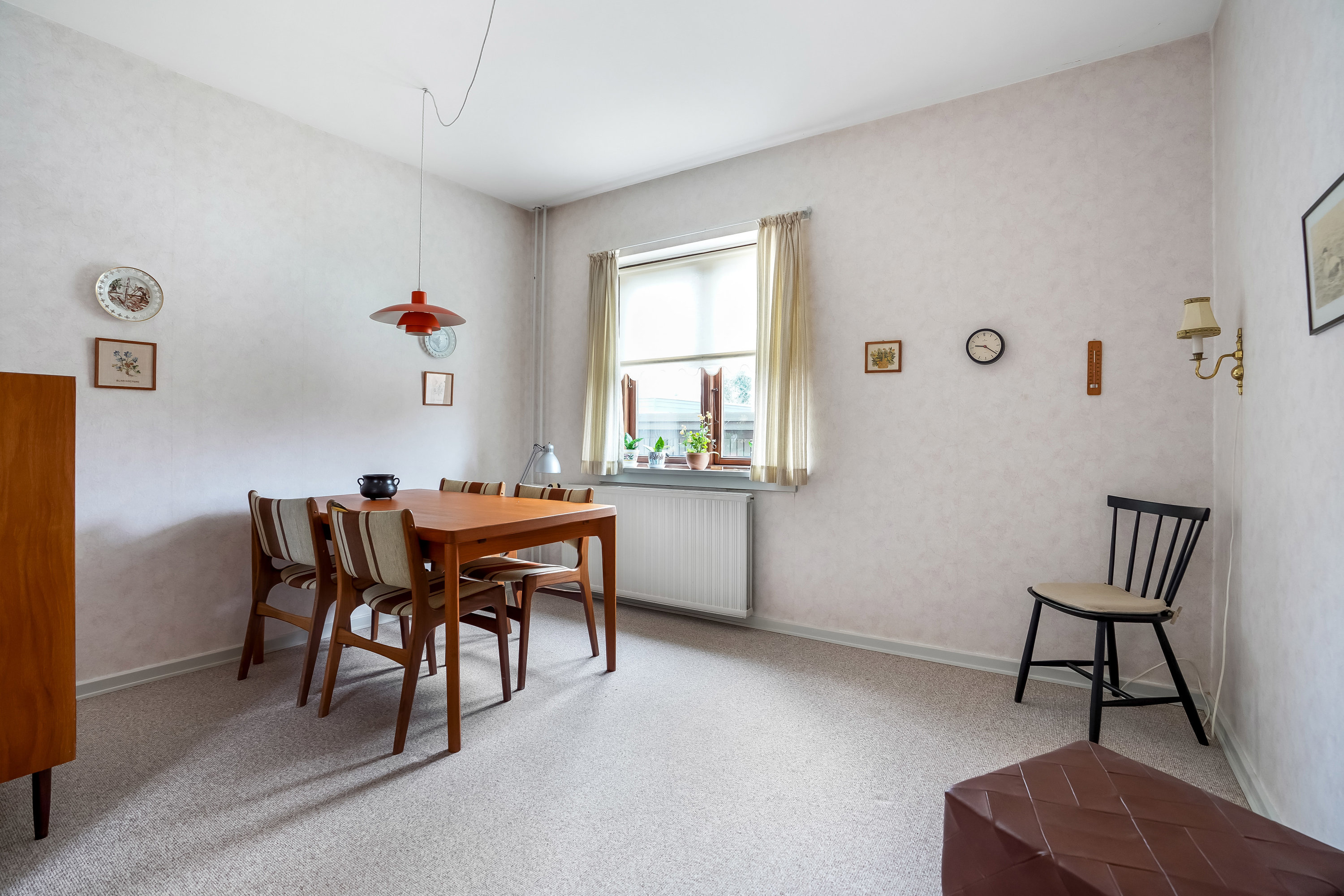 Fremhævet stue billede i fuldskærmstilstand. Billede af Ravnebjergvænget 7, 5230 Odense M