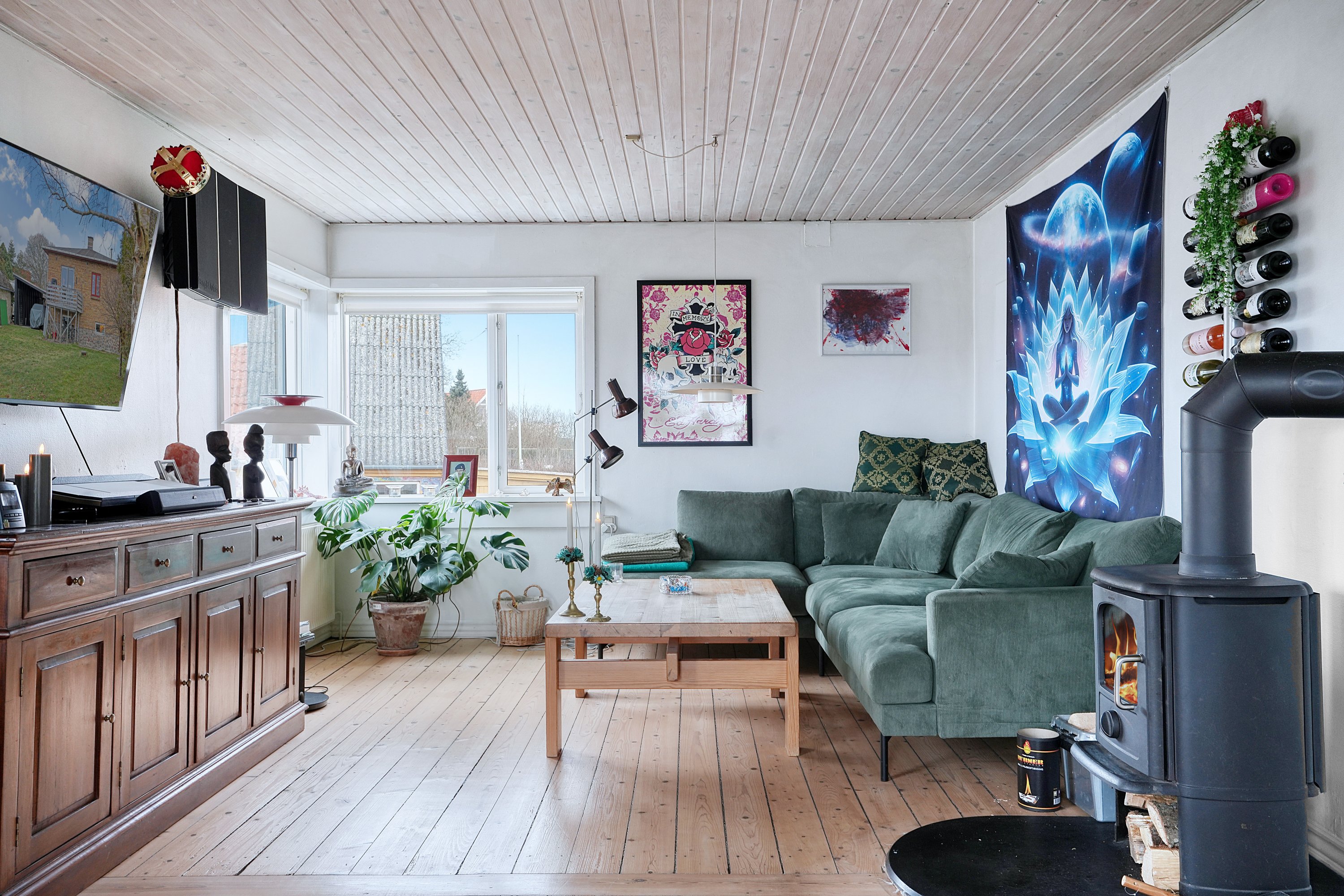 Fremhævet stue billede i fuldskærmstilstand. Billede af Østerlyngvej 28, 4500 Nykøbing Sj