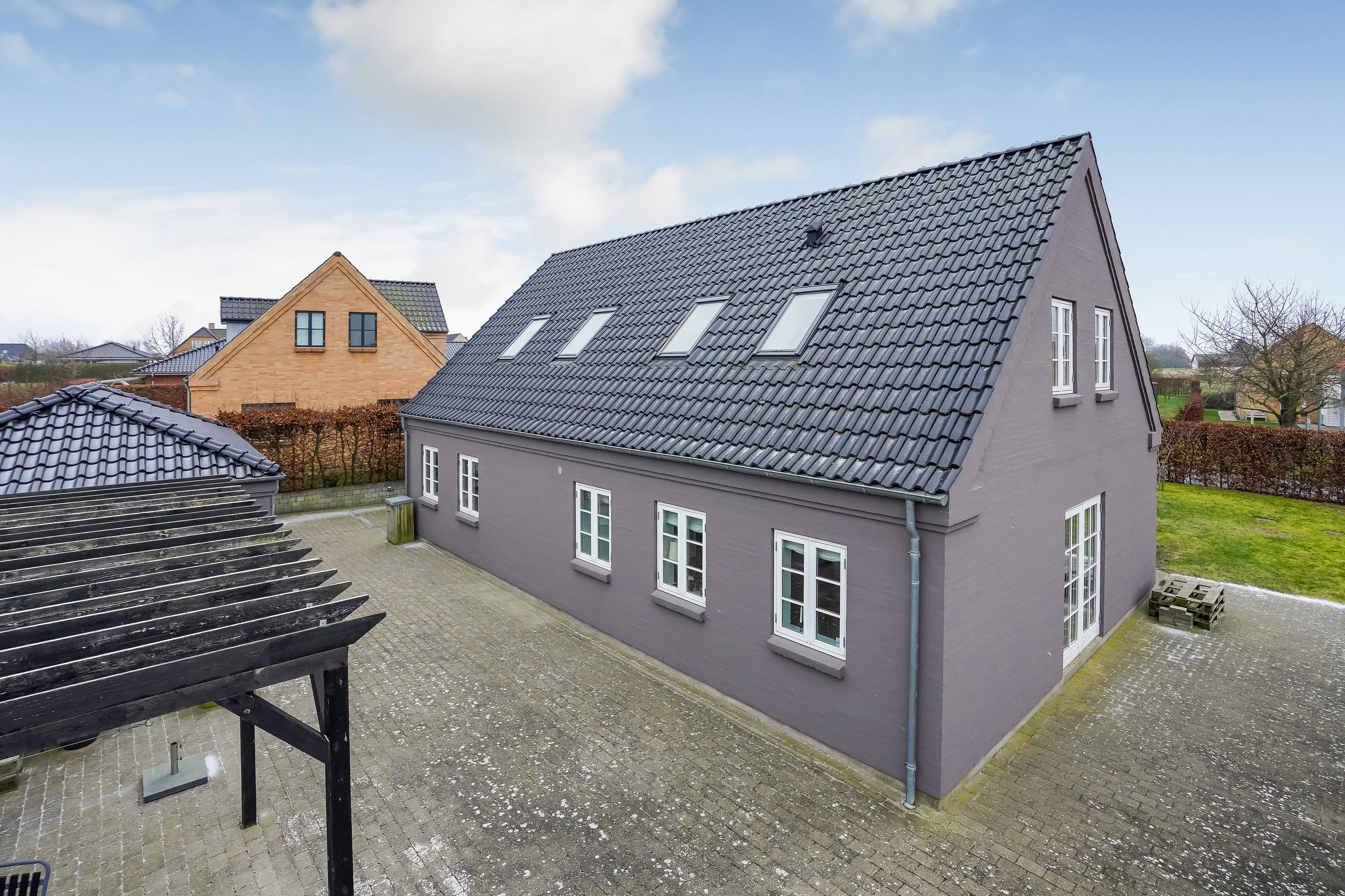 Fremhævet ejendommen billede i fuldskærmstilstand. Billede af Ærøvænget 24, 5500 Middelfart