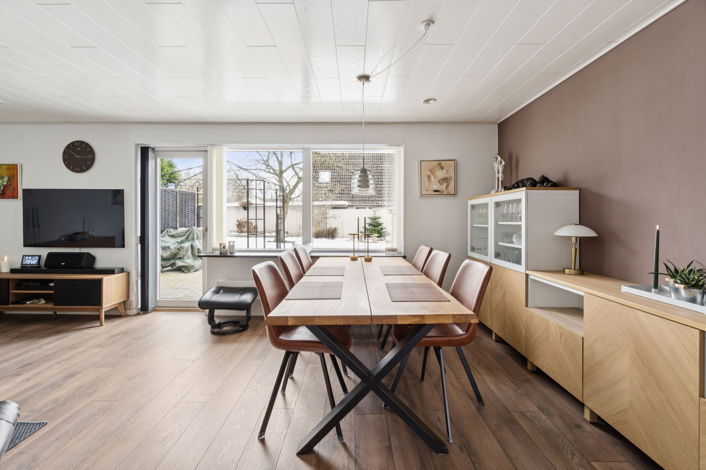 Fremhævet stue billede i fuldskærmstilstand. Billede af Trenevej 4, Dybbøl, 6400 Sønderborg