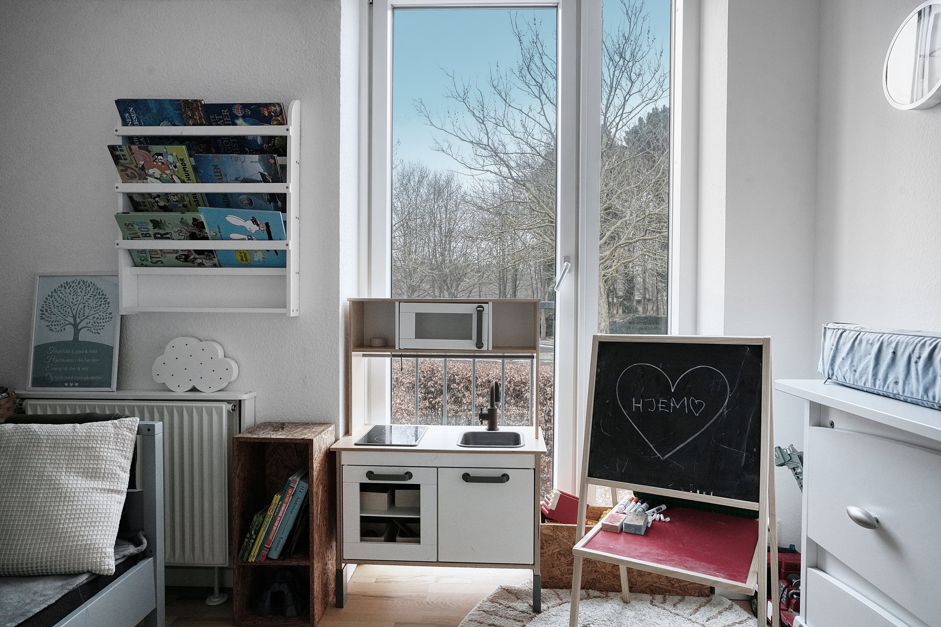 Fremhævet værelse billede i fuldskærmstilstand. Billede af P.C Müllers Have 2, 4300 Holbæk