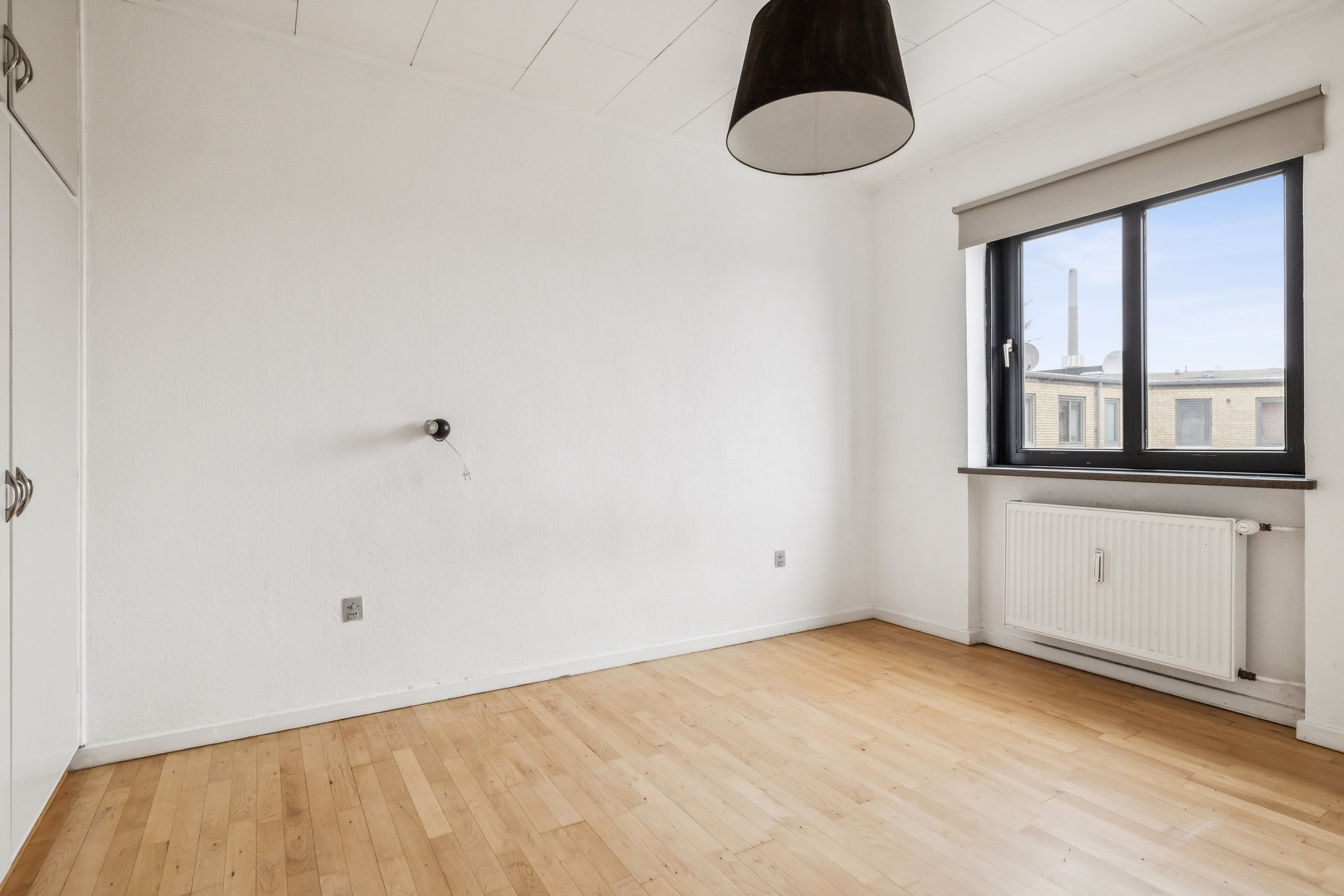 Fremhævet værelse billede i fuldskærmstilstand. Billede af Strømmen 3B, 3. th., 8960 Randers SØ