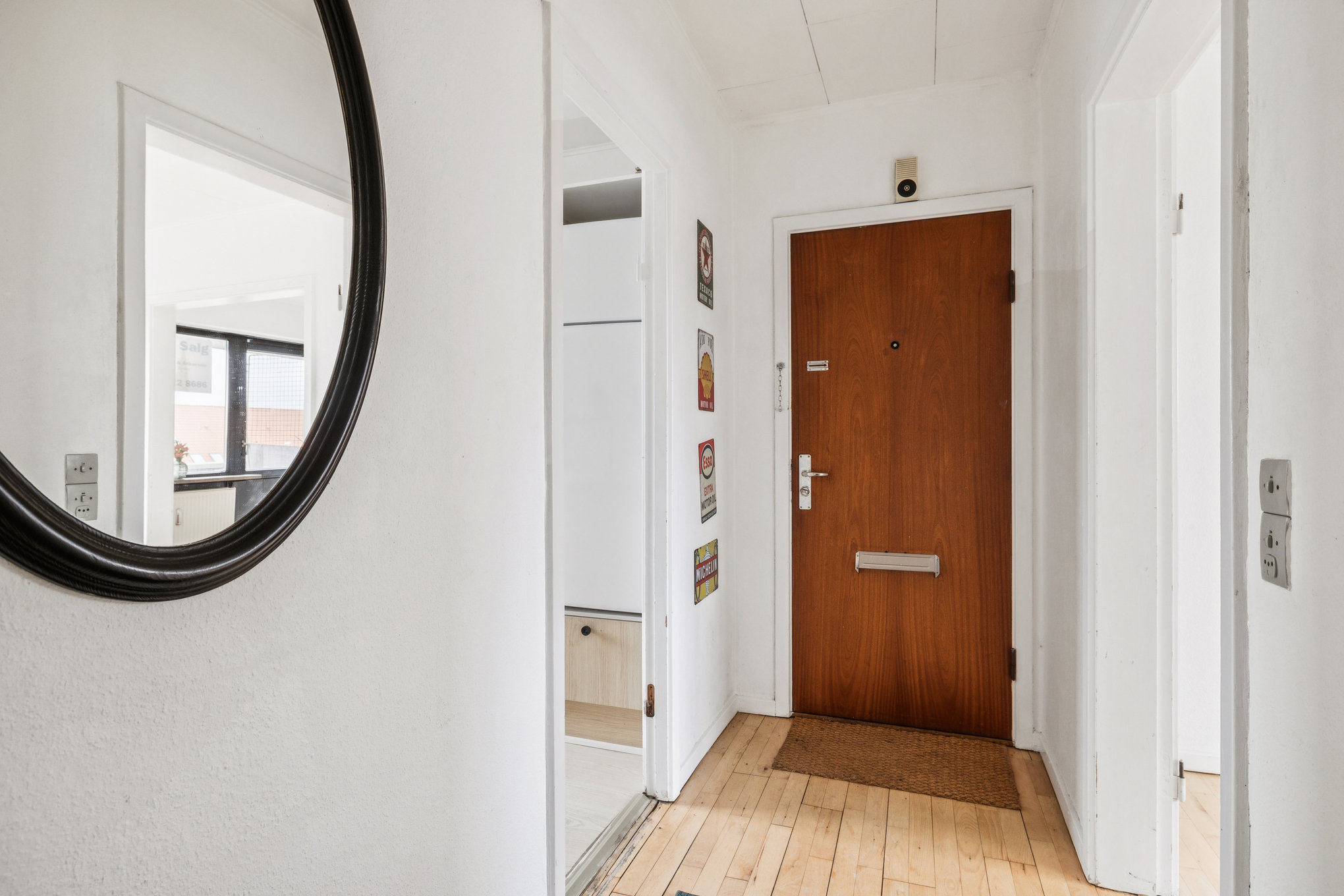 Fremhævet gang billede i fuldskærmstilstand. Billede af Strømmen 3B, 3. th., 8960 Randers SØ