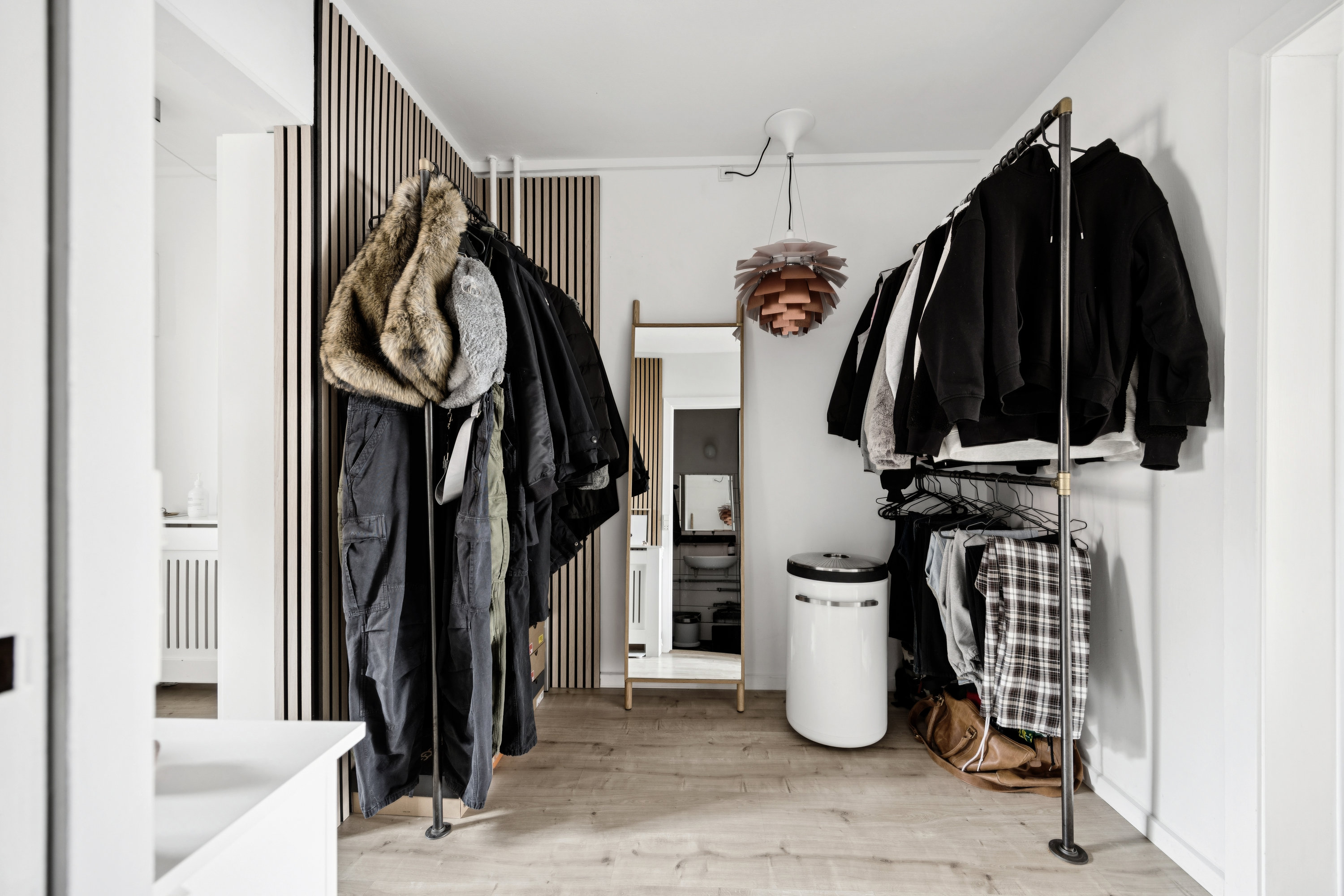 Fremhævet entré billede i fuldskærmstilstand. Billede af Kingosgade 11, 2. 97., 1818 Frederiksberg C