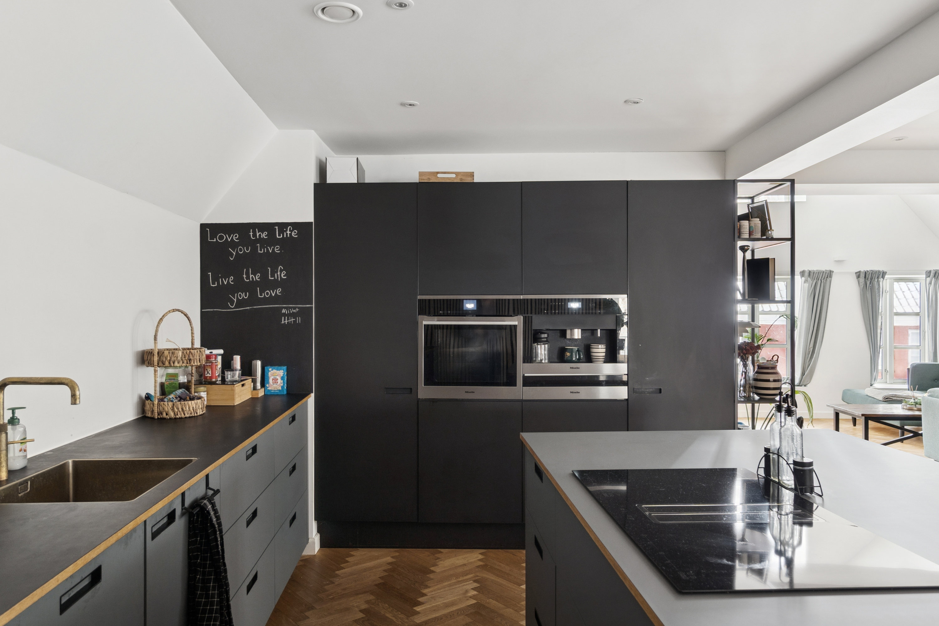 Fremhævet køkken billede i fuldskærmstilstand. Billede af Perlegade 73B, 1., 6400 Sønderborg