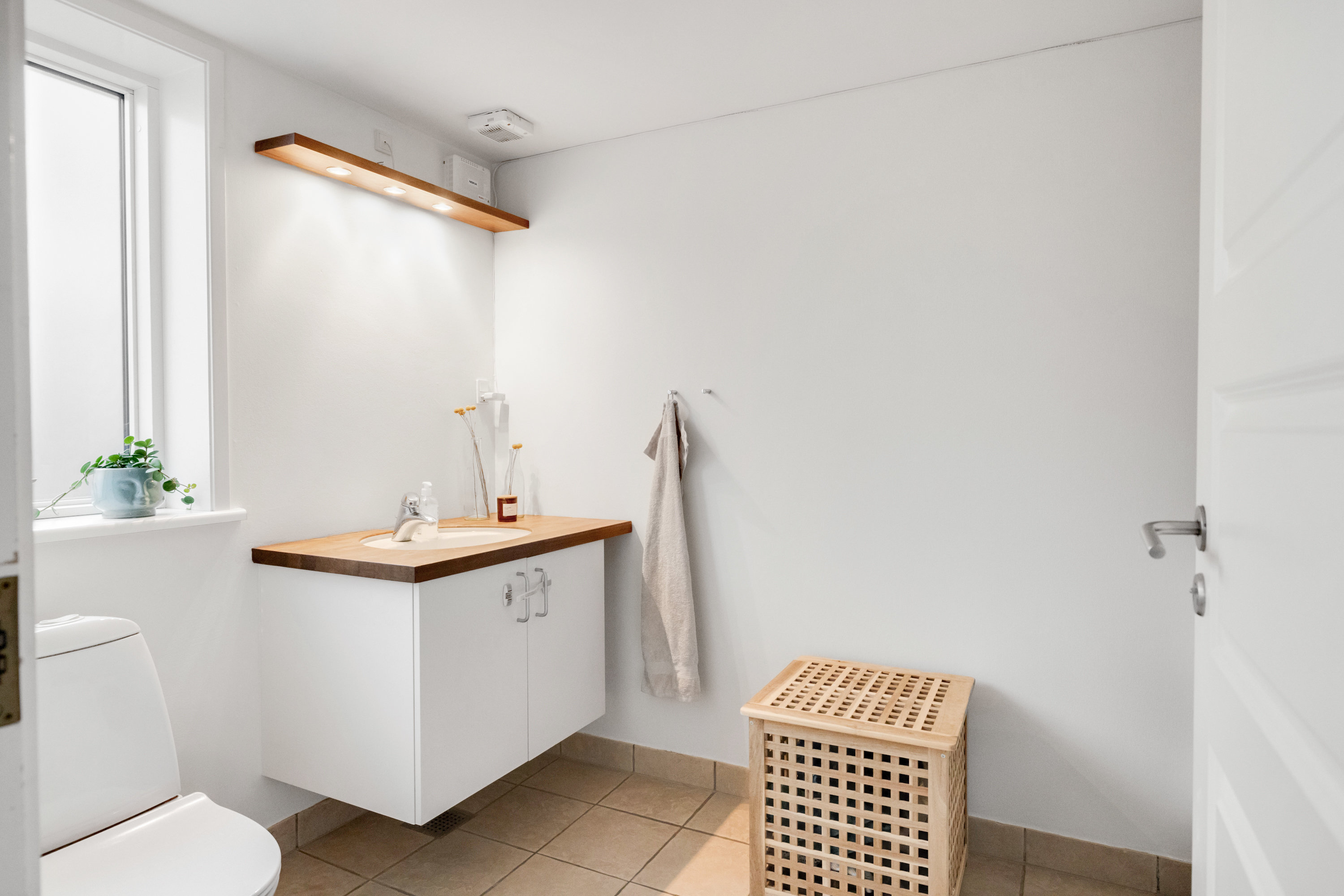 Fremhævet  billede i fuldskærmstilstand. Billede af Helenelyst 159, 8220 Brabrand