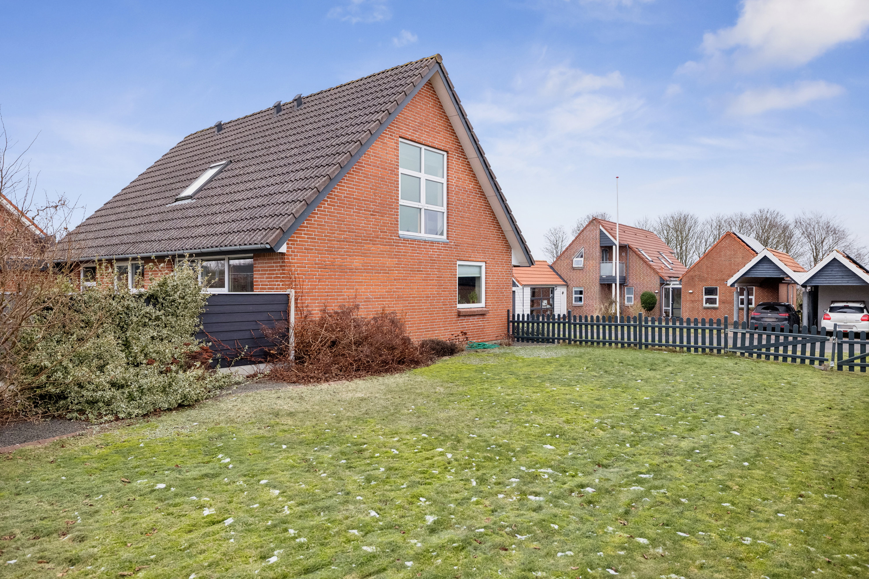 Fremhævet have billede i fuldskærmstilstand. Billede af Morbærvej 3, 9500 Hobro