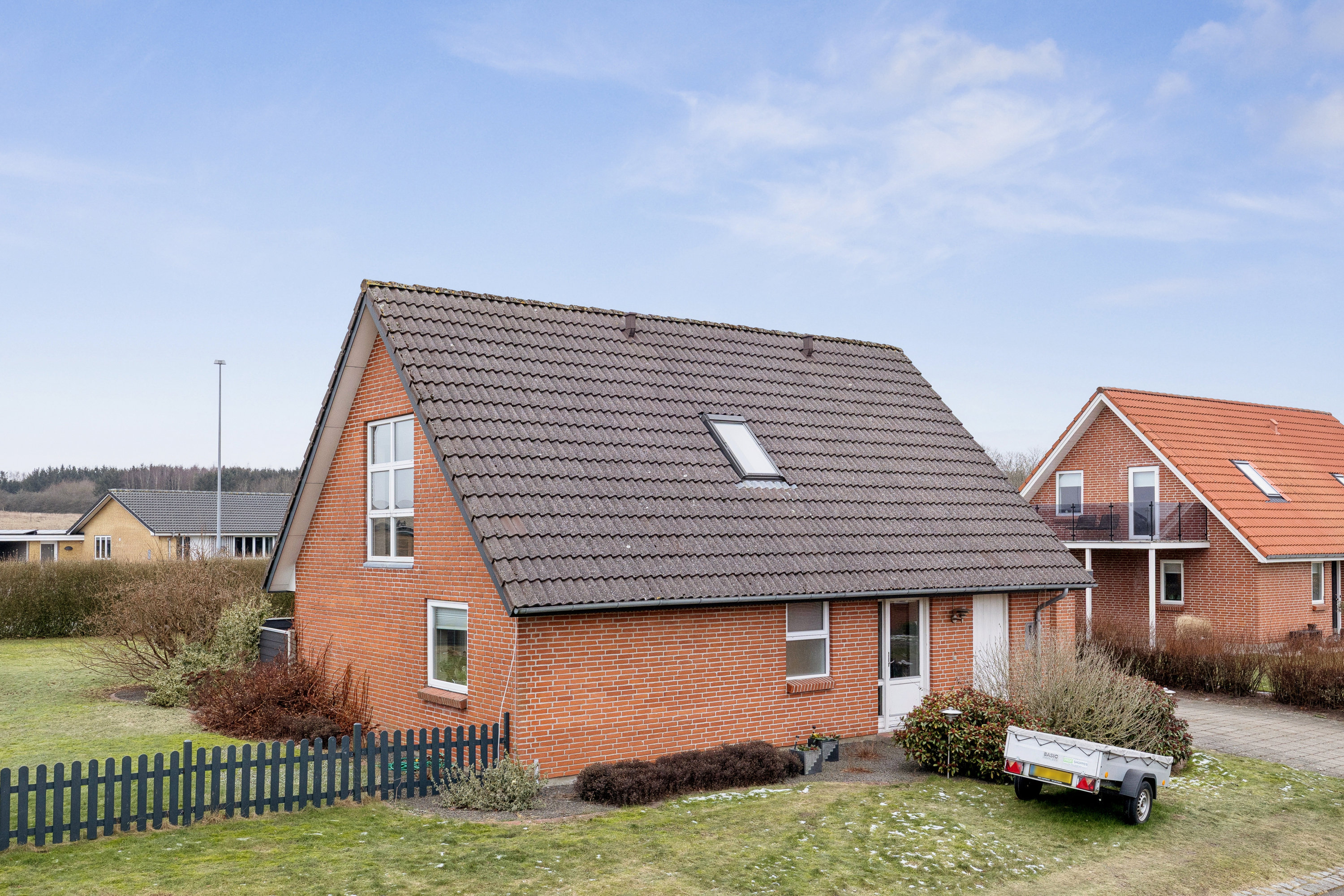 Fremhævet ejendom billede i fuldskærmstilstand. Billede af Morbærvej 3, 9500 Hobro