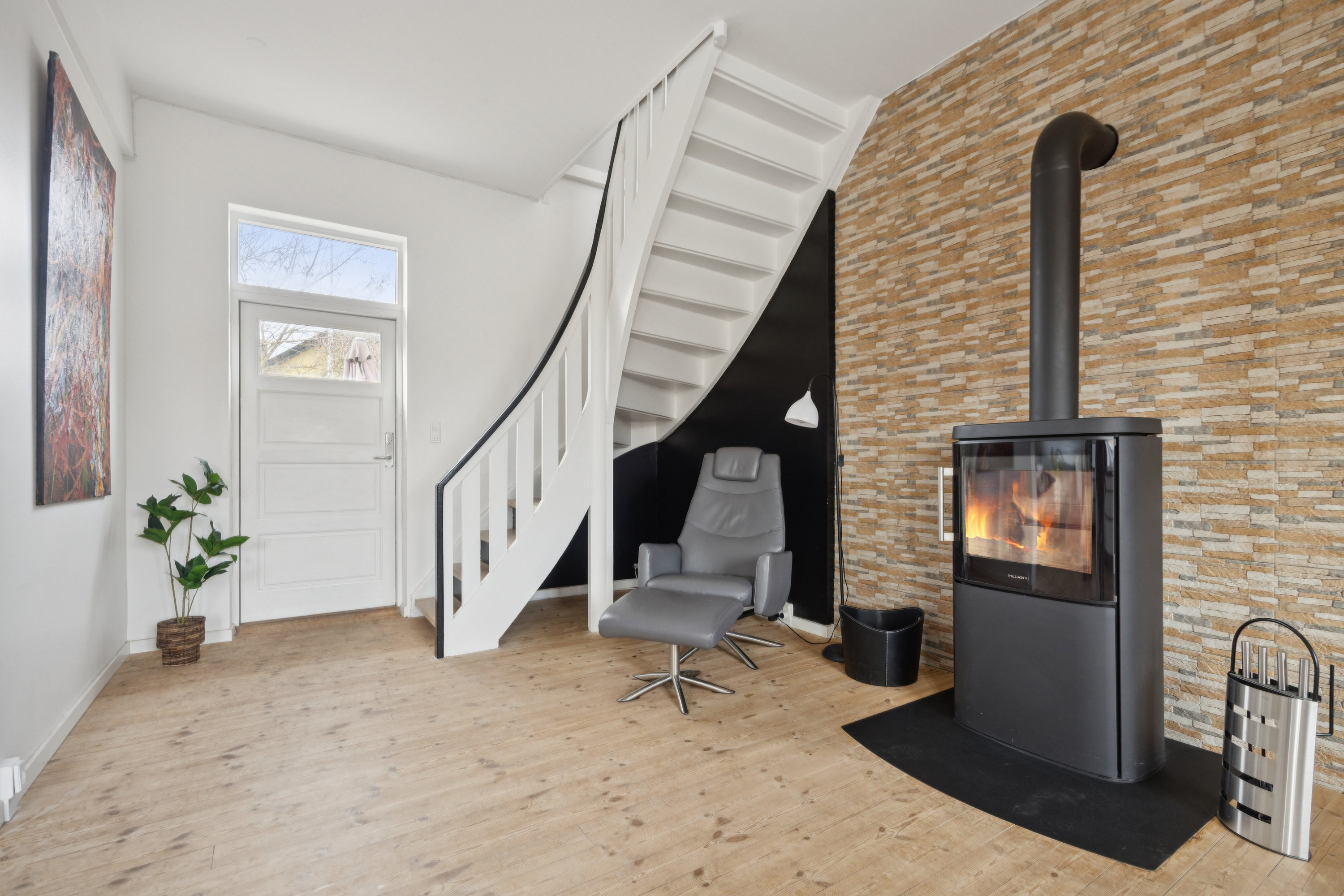 Fremhævet stue billede i fuldskærmstilstand. Billede af Mosegårdsvej 1, 9990 Skagen