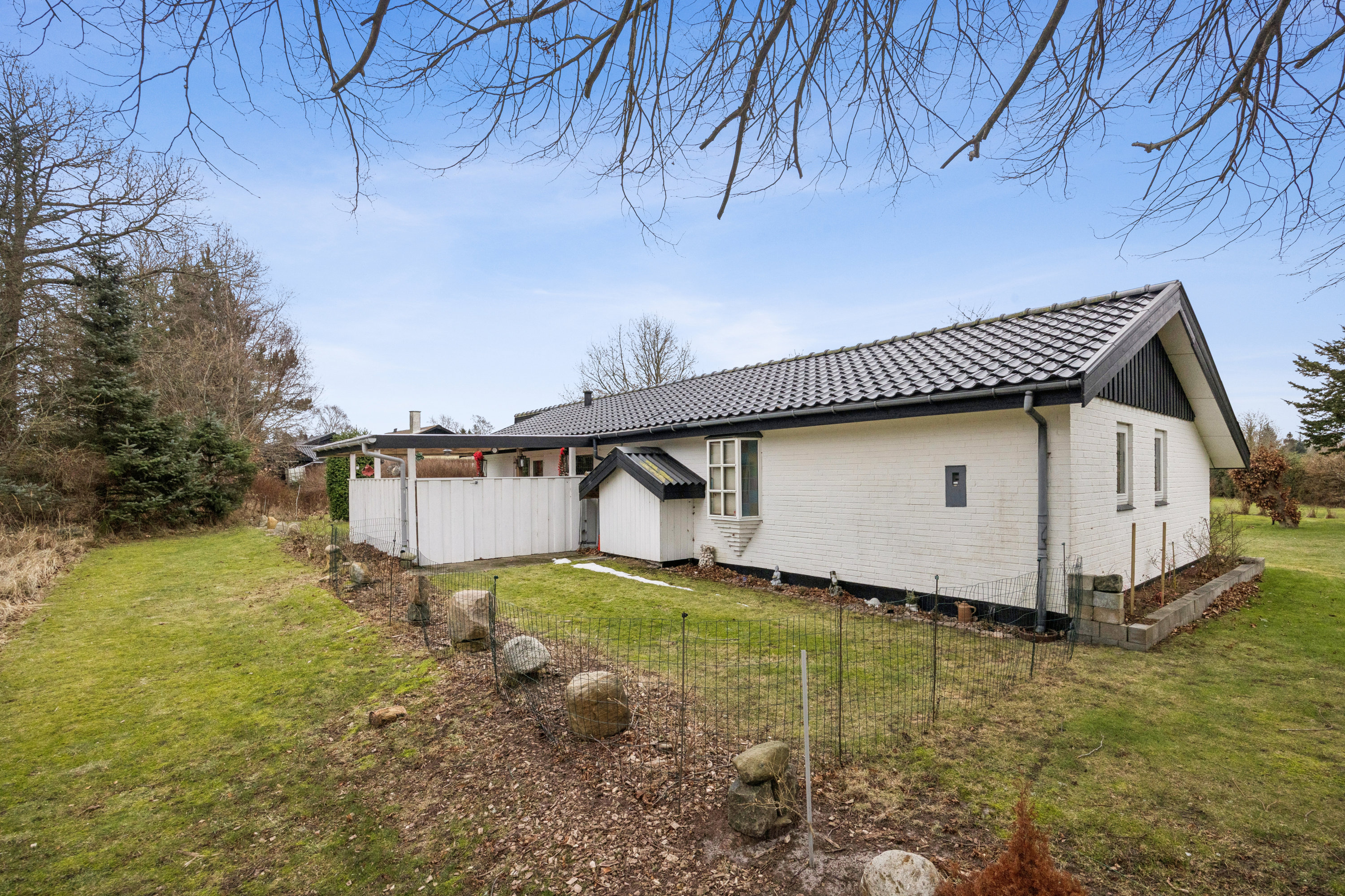 Fremhævet andet billede i fuldskærmstilstand. Billede af Knudshoved 10, 9370 Hals