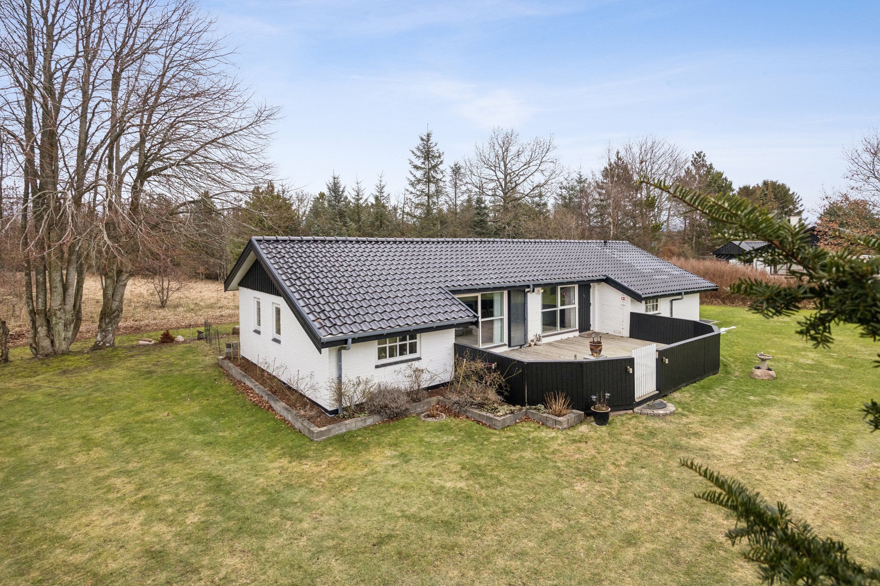 Fremhævet andet billede i fuldskærmstilstand. Billede af Knudshoved 10, 9370 Hals