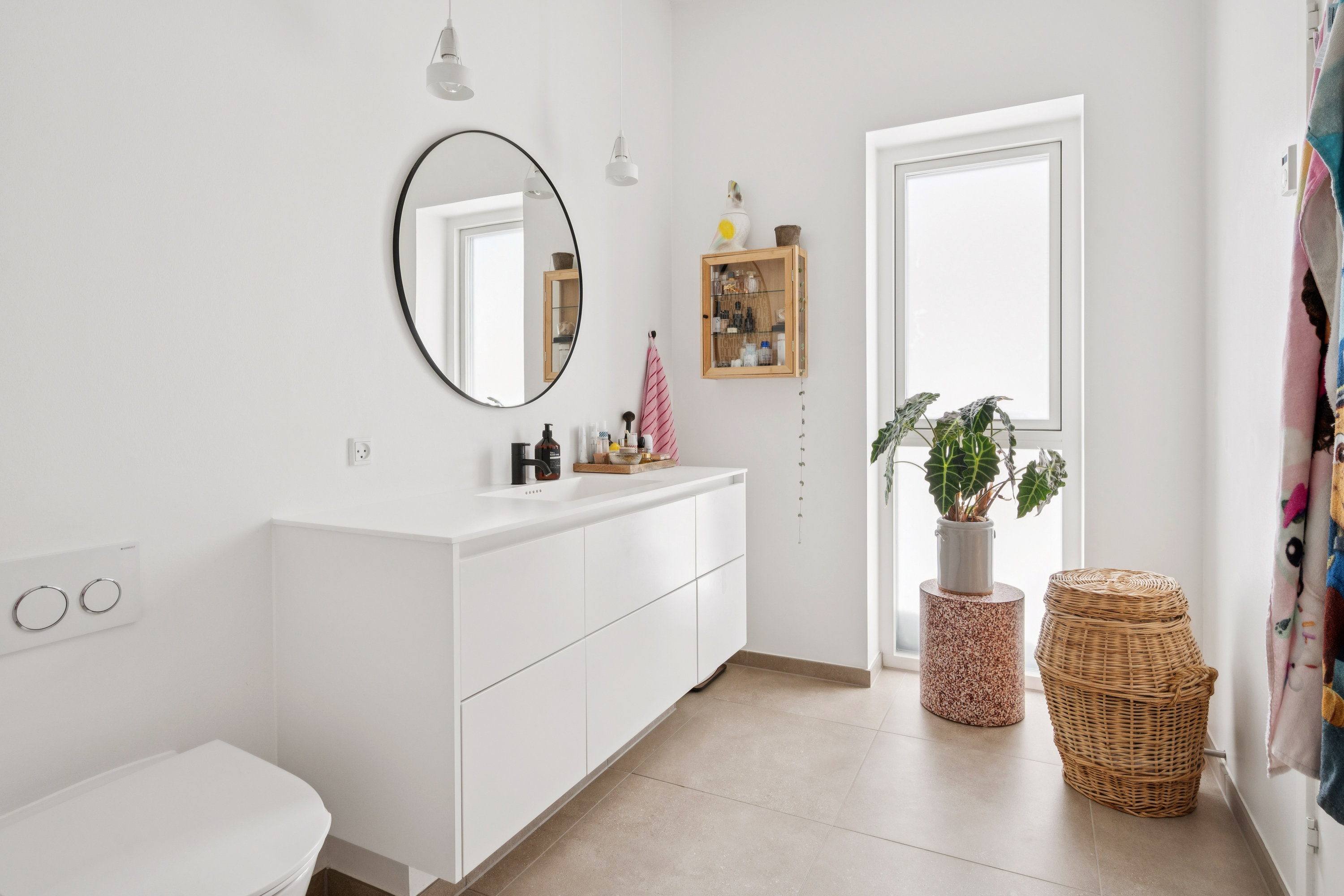 Fremhævet badeværelse billede i fuldskærmstilstand. Billede af Fyrremejsevej 6, 8250 Egå