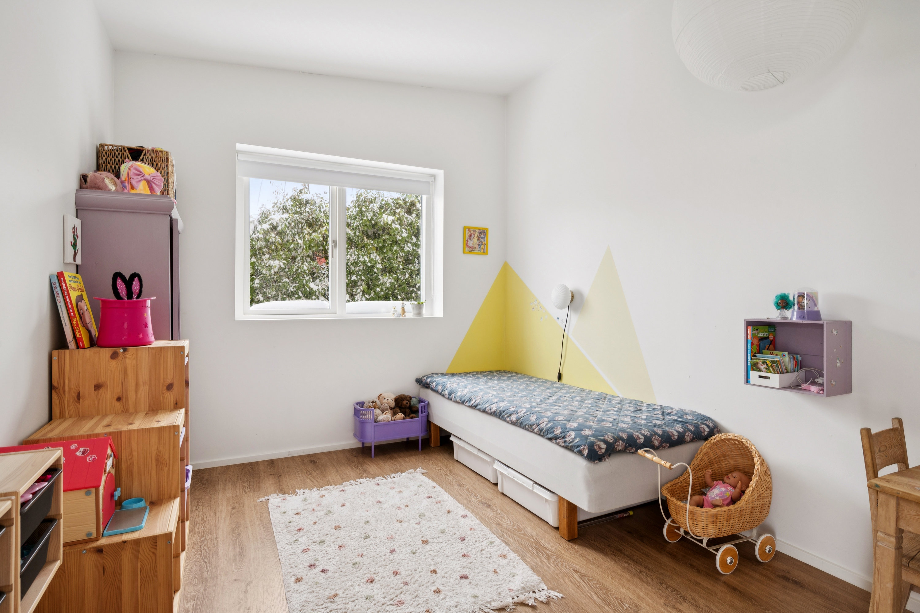 Fremhævet værelse billede i fuldskærmstilstand. Billede af Fyrremejsevej 6, 8250 Egå