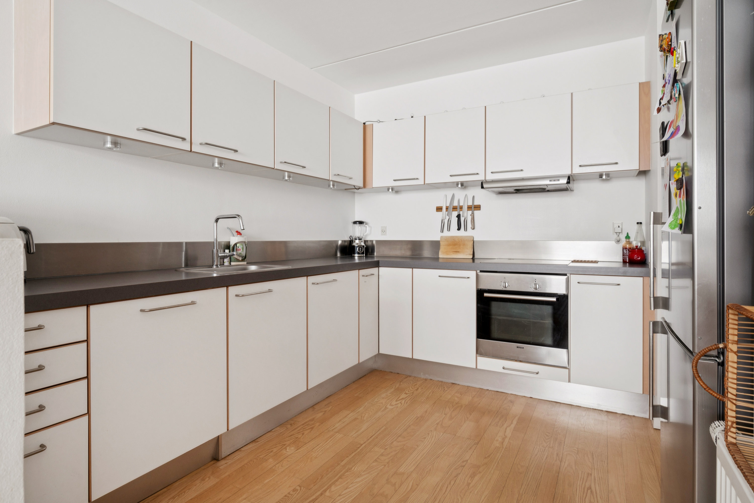 Fremhævet køkken billede i fuldskærmstilstand. Billede af Langelinieparken 3A, st.. 2., 8000 Aarhus C