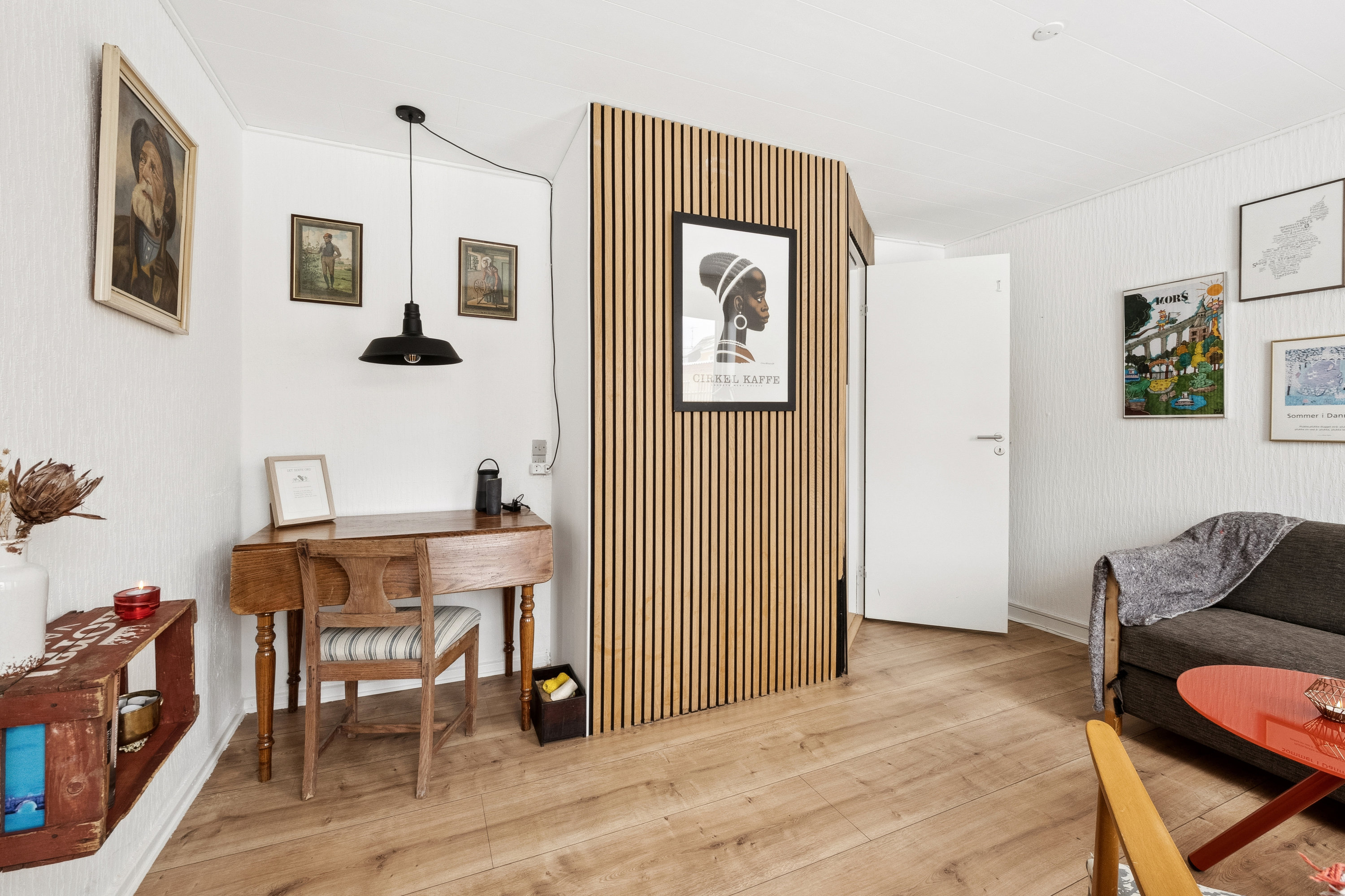 Fremhævet stue billede i fuldskærmstilstand. Billede af Gasværksvej 11, 7900 Nykøbing M