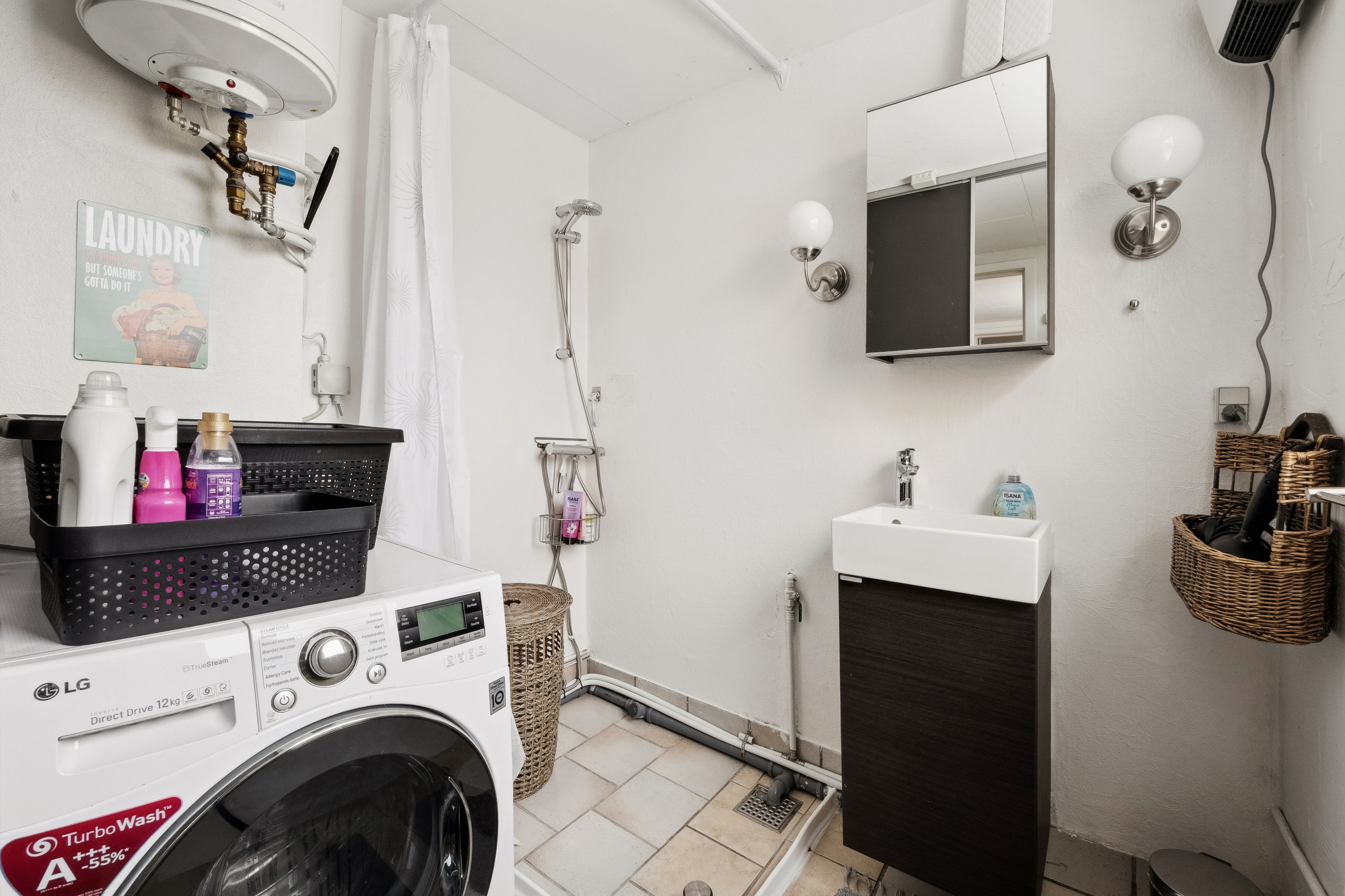 Fremhævet badeværelse billede i fuldskærmstilstand. Billede af Gasværksvej 11, 7900 Nykøbing M