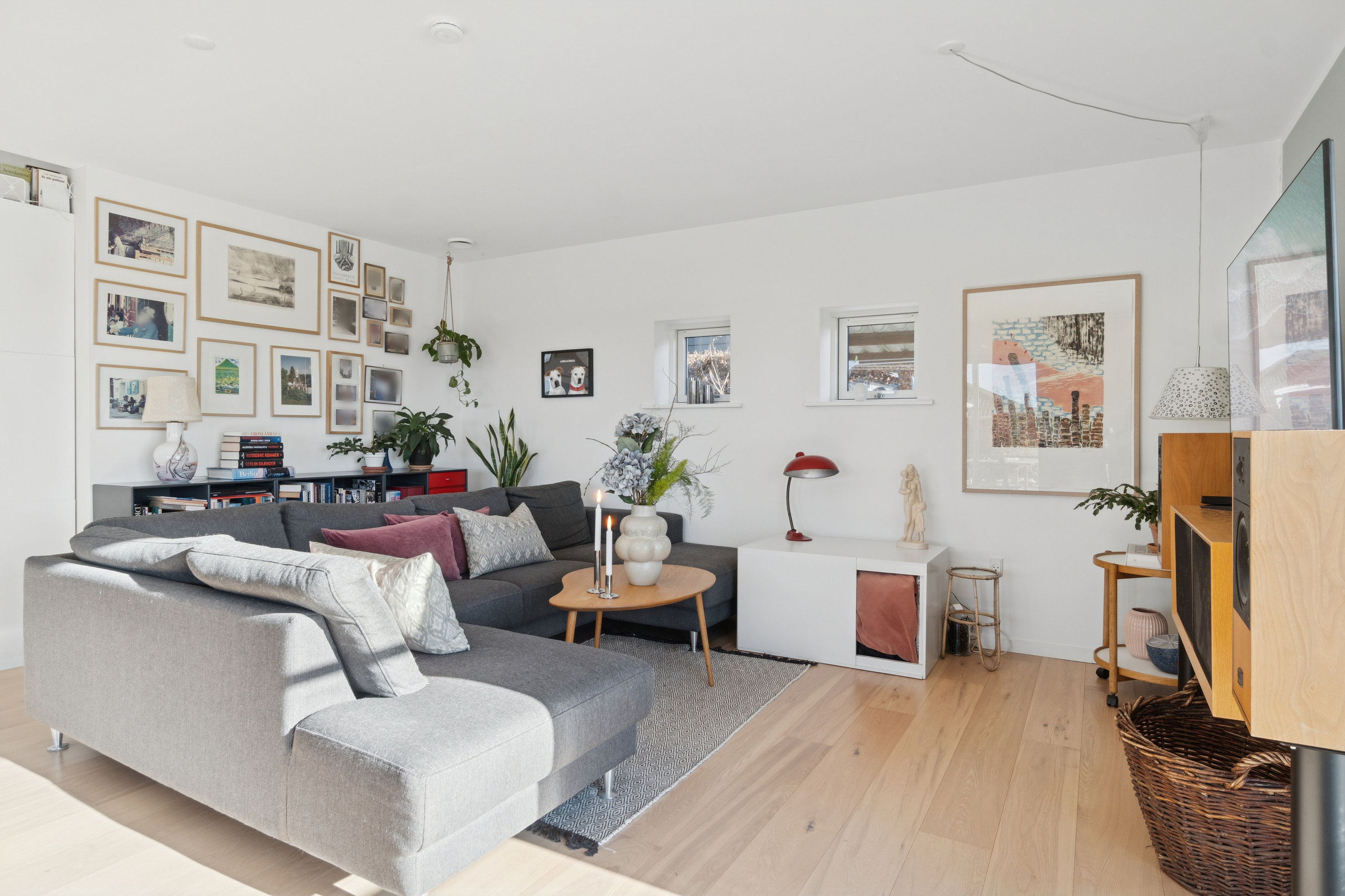 Fremhævet stue billede i fuldskærmstilstand. Billede af Vejgården 86, 4160 Herlufmagle