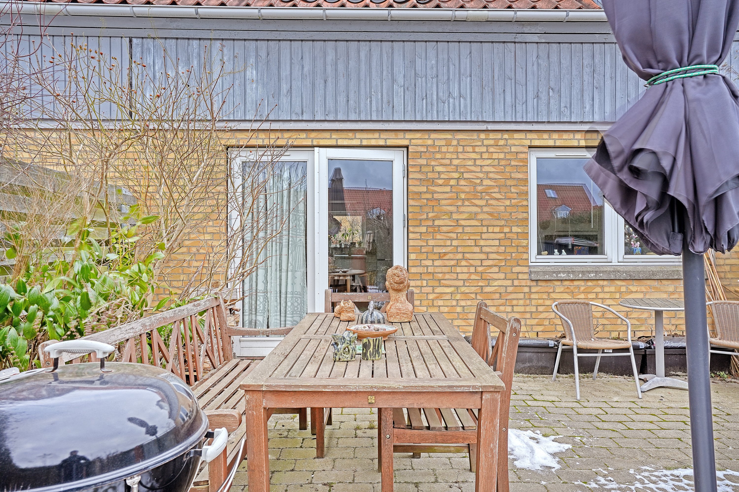 Fremhævet terrasse billede i fuldskærmstilstand. Billede af Hasselhøj 212, 2990 Nivå