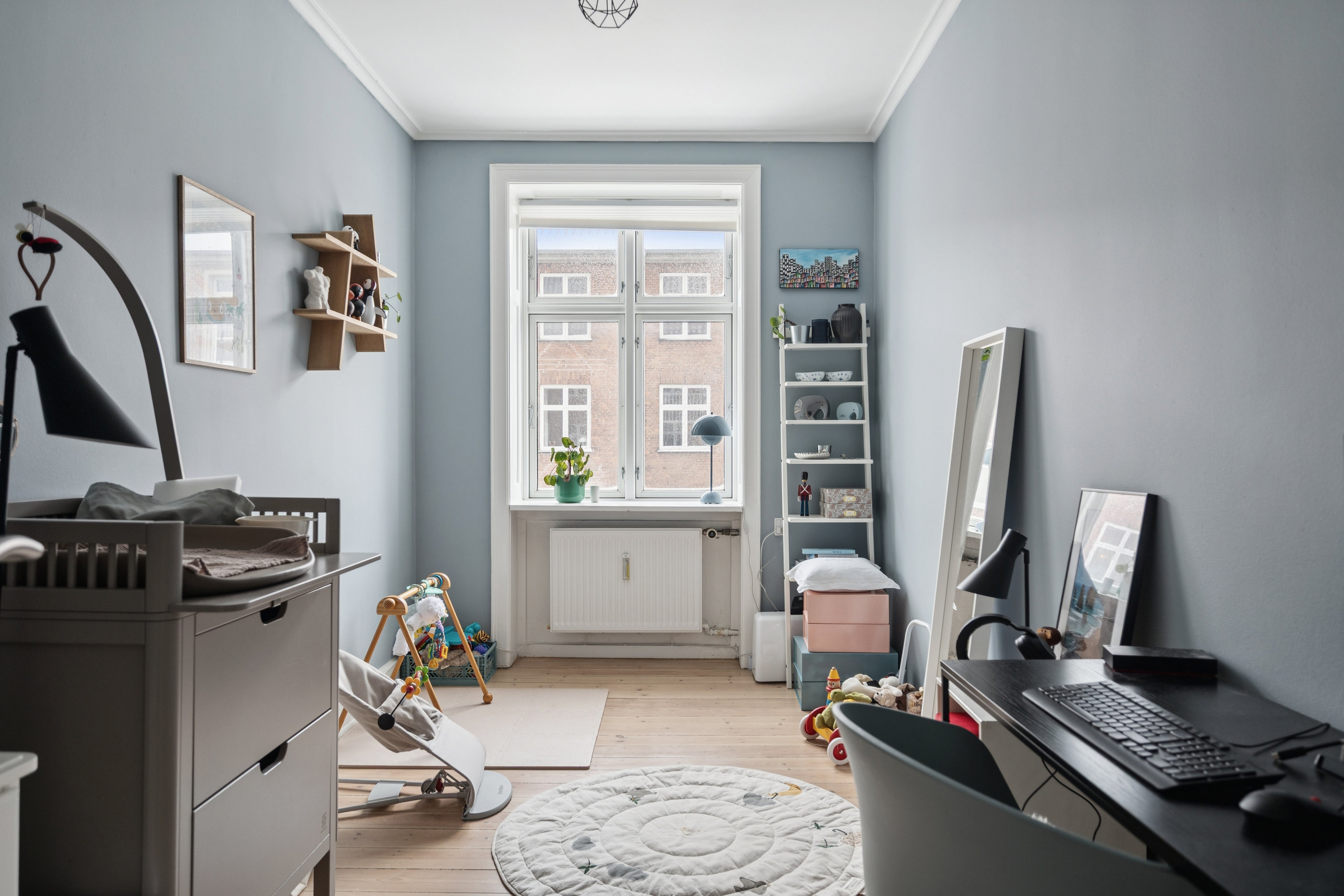 Fremhævet  billede i fuldskærmstilstand. Billede af Rasmus Rasks Vej 6, 3. tv., 2500 Valby