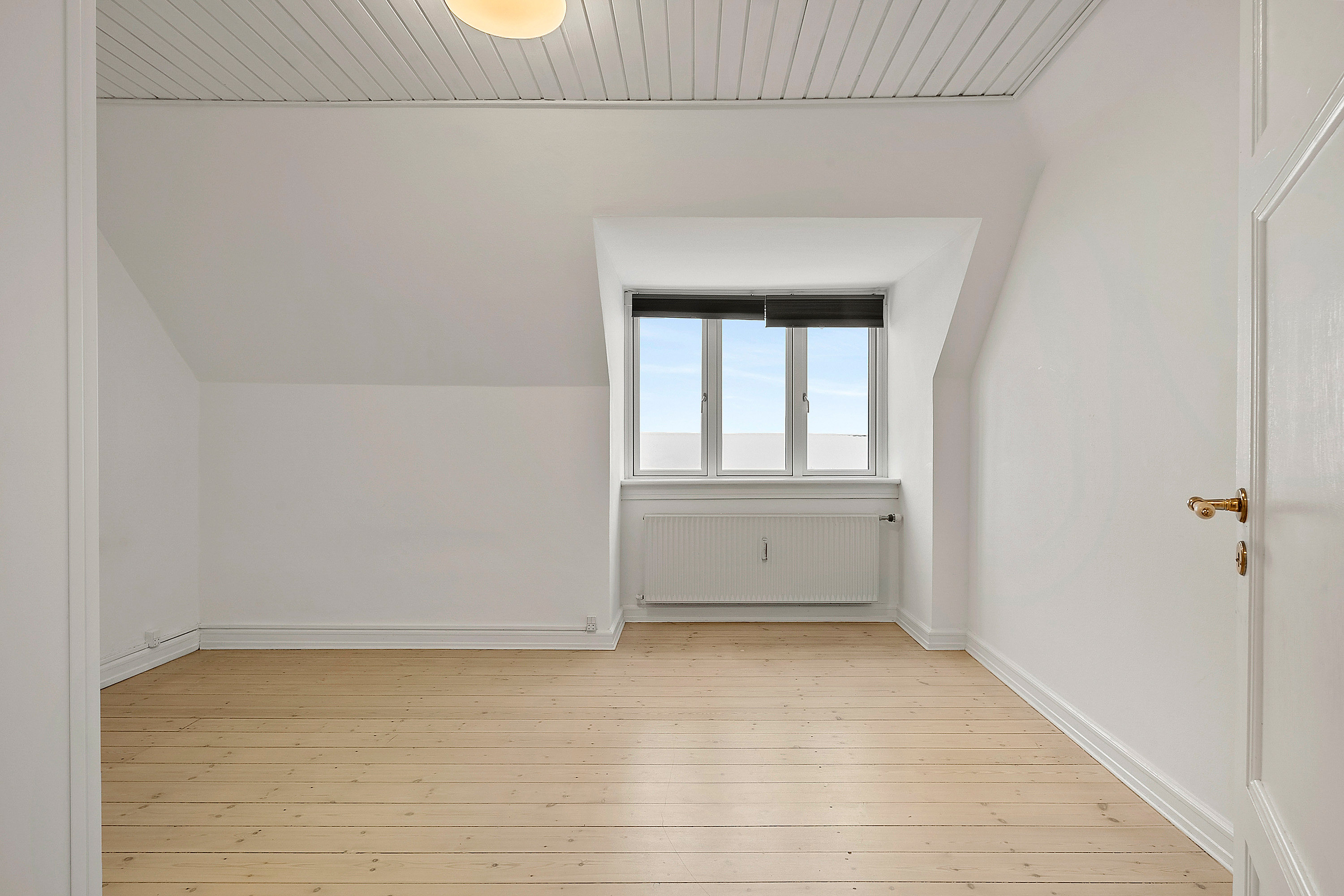 Fremhævet værelse billede i fuldskærmstilstand. Billede af Skibhusvej 61B, 4. th., 5000 Odense C