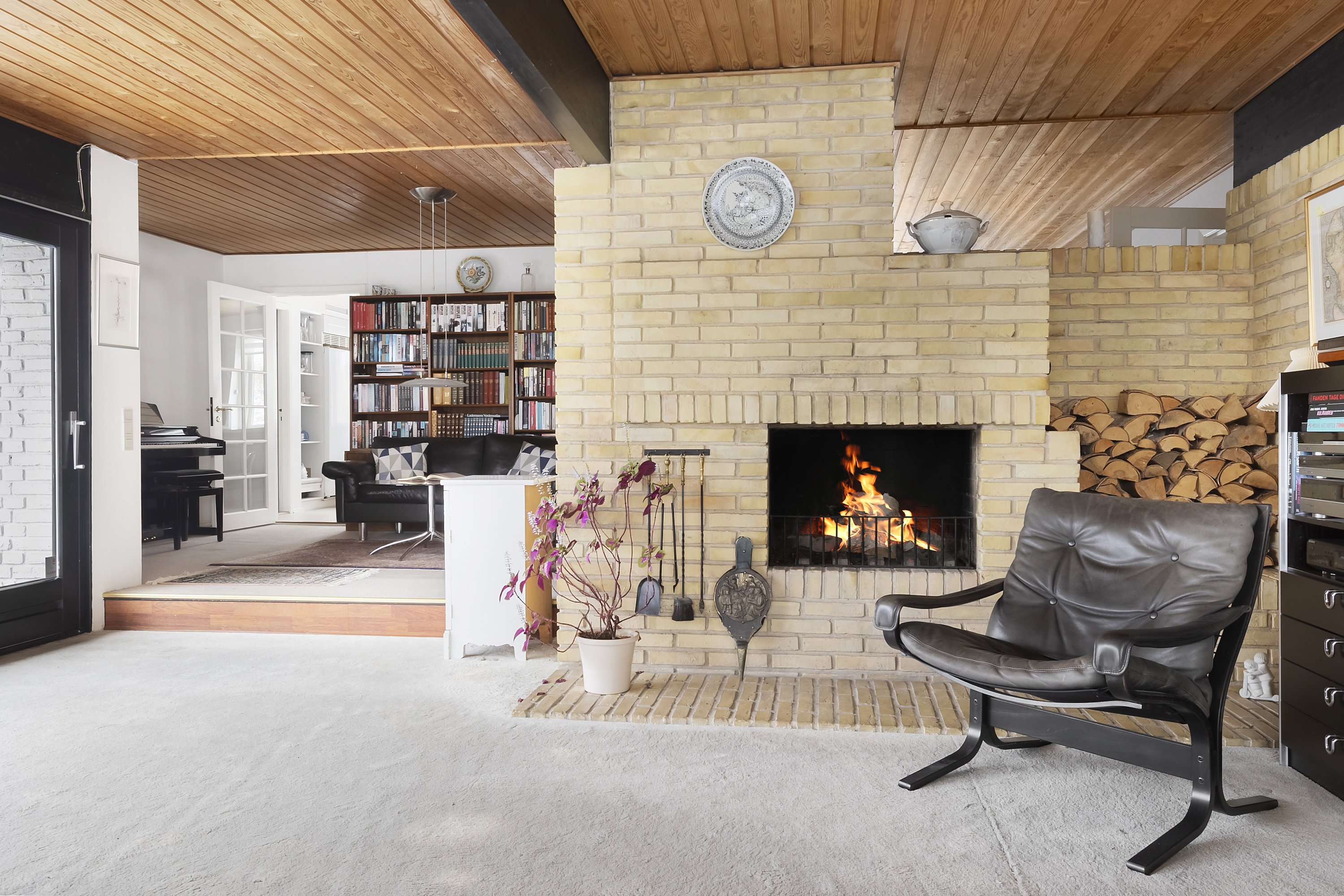 Fremhævet stue billede i fuldskærmstilstand. Billede af Samsøvej 4, 7000 Fredericia