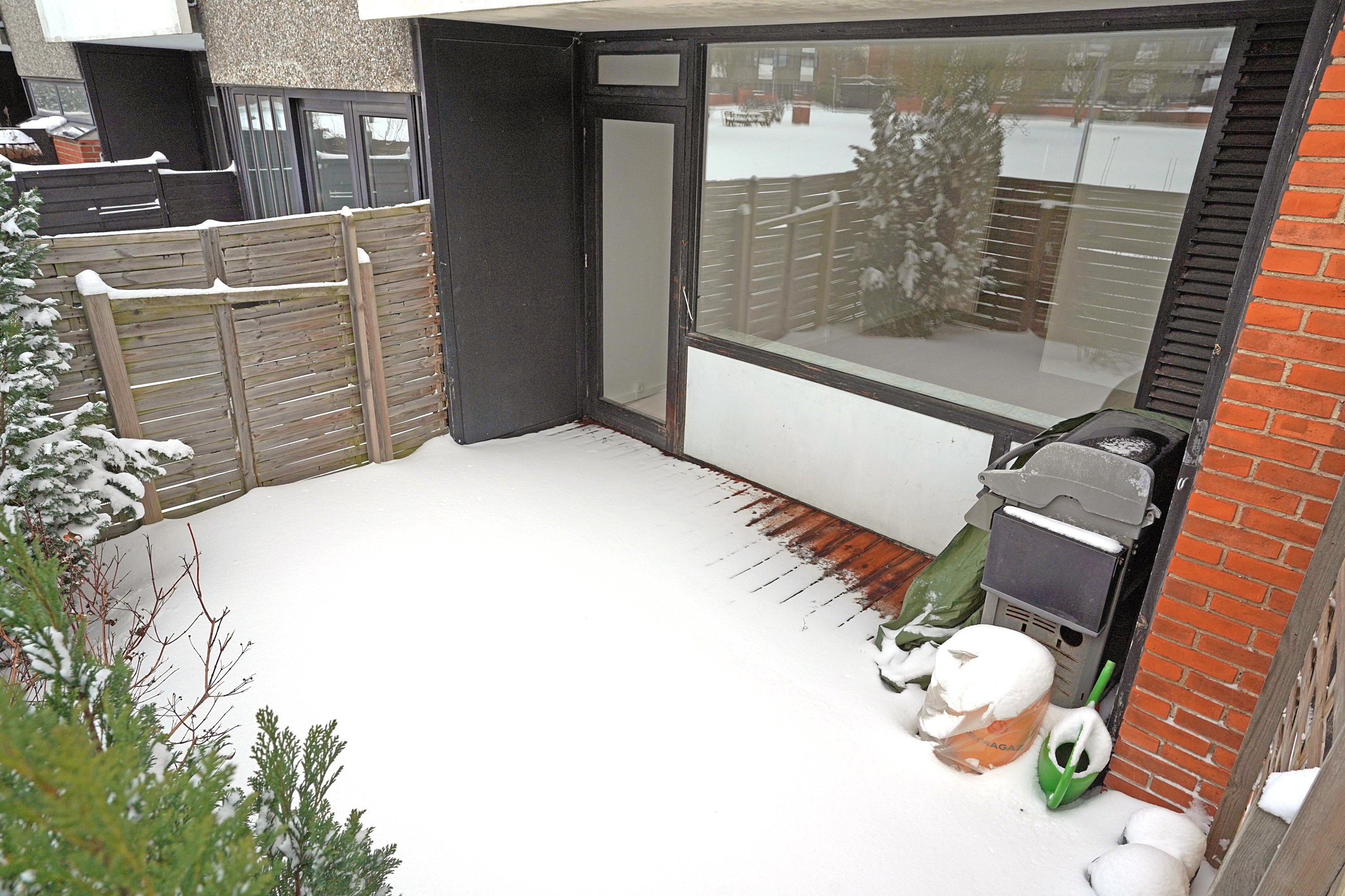 Fremhævet terrasse billede i fuldskærmstilstand. Billede af Teglgårdsvej 441, st.. tv., 3050 Humlebæk